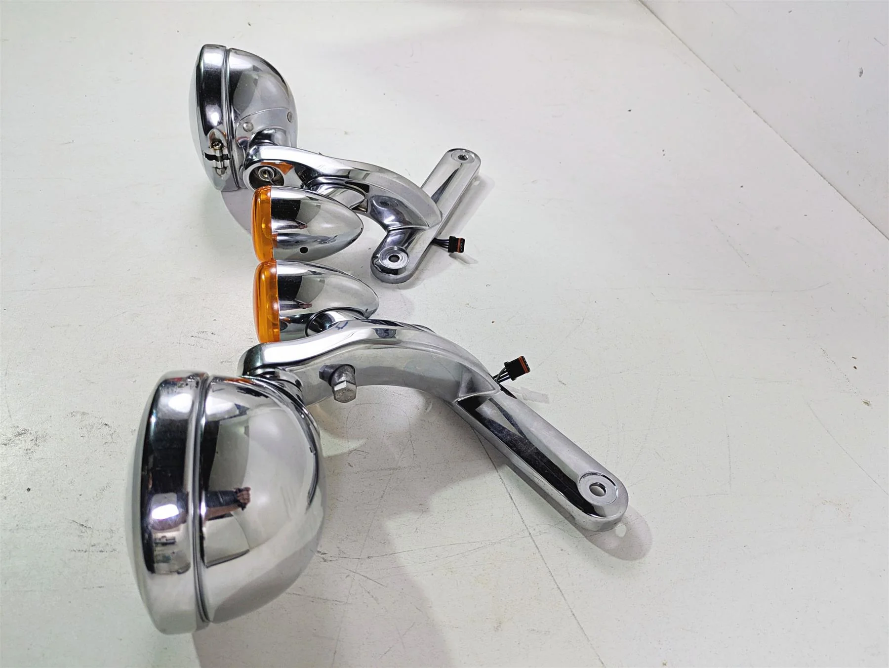 2015 Harley Touring FLHTKL Electra Glide Front Spot Light Blinker Set 68000021 - Image 3