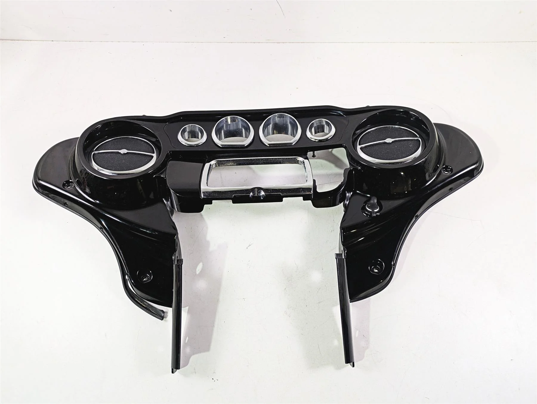 2015 Harley Touring FLHTKL Electra Glide Inner Front Nose Fairing 57000064DH