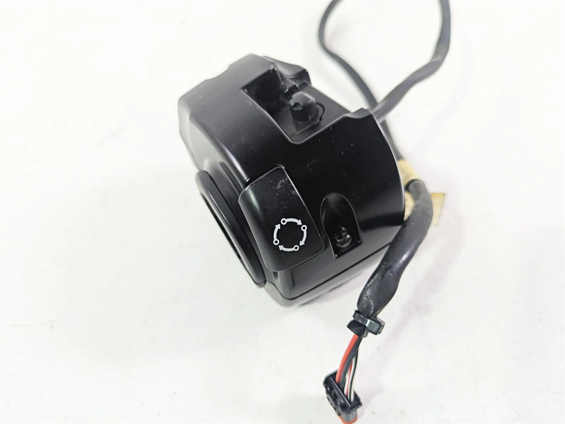2015 Harley Touring FLHTKL Electra Glide Left Cruise Control Switch 71500128B - Image 11