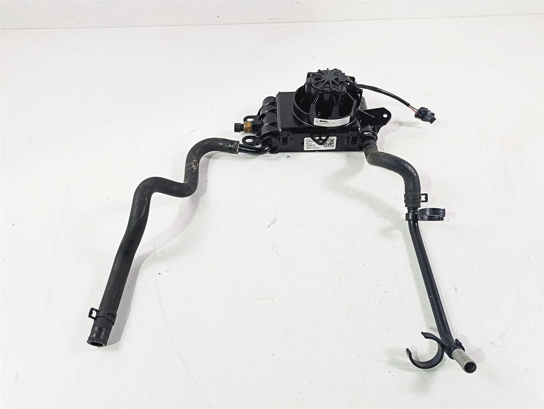 2015 Harley Touring FLHTKL Electra Glide Left Radiator Fan Set 26800004D - Image 3