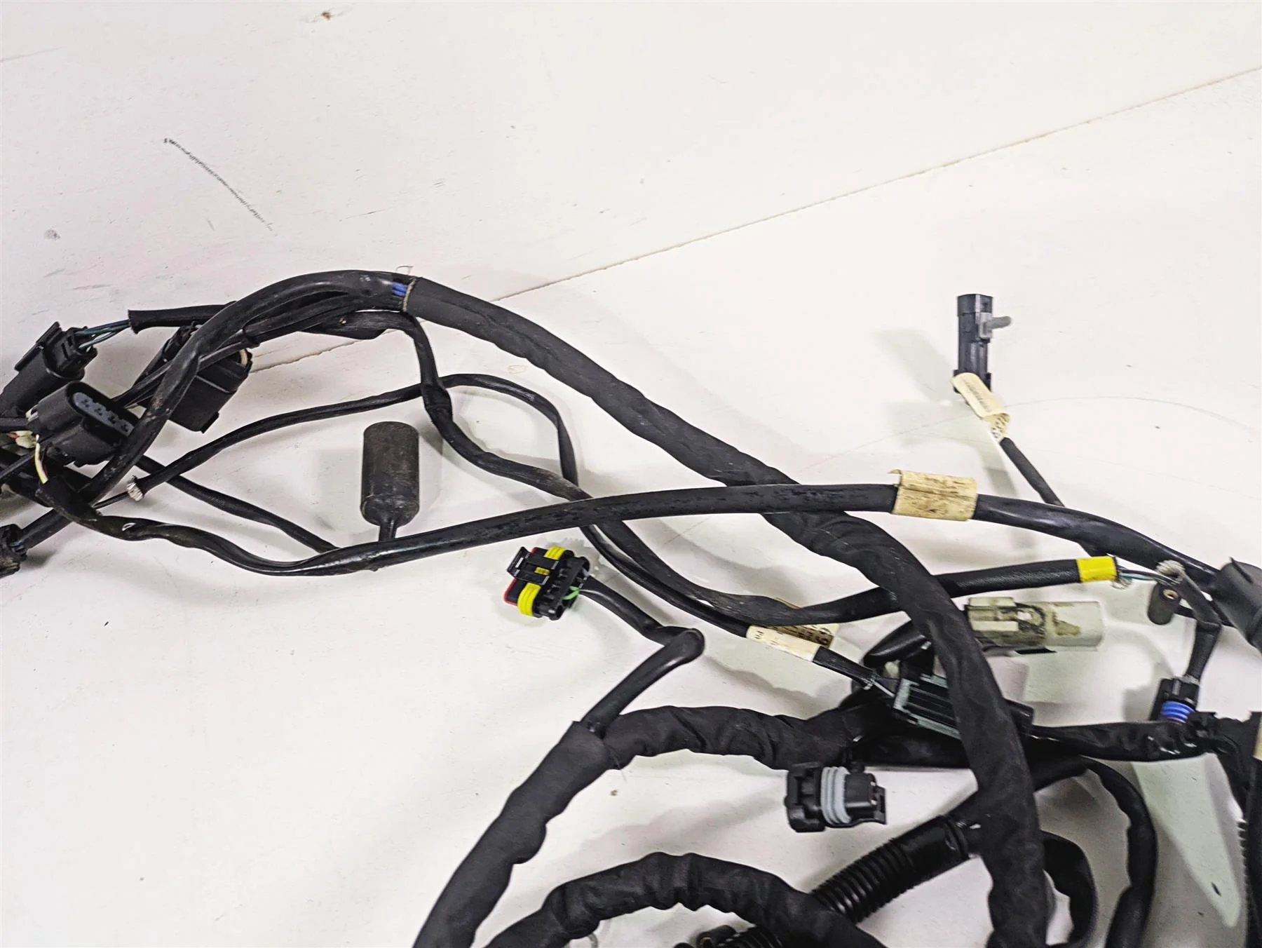 2015 Harley Touring FLHTKL Electra Glide Main Wiring Harness Loom Abs 69200118 - Image 5