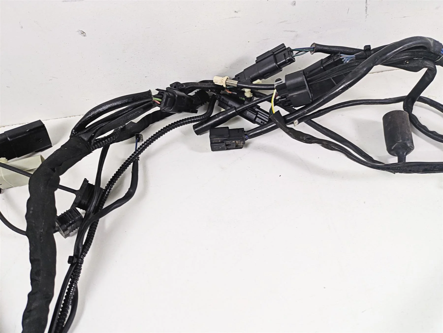 2015 Harley Touring FLHTKL Electra Glide Main Wiring Harness Loom Abs 69200118 - Image 6