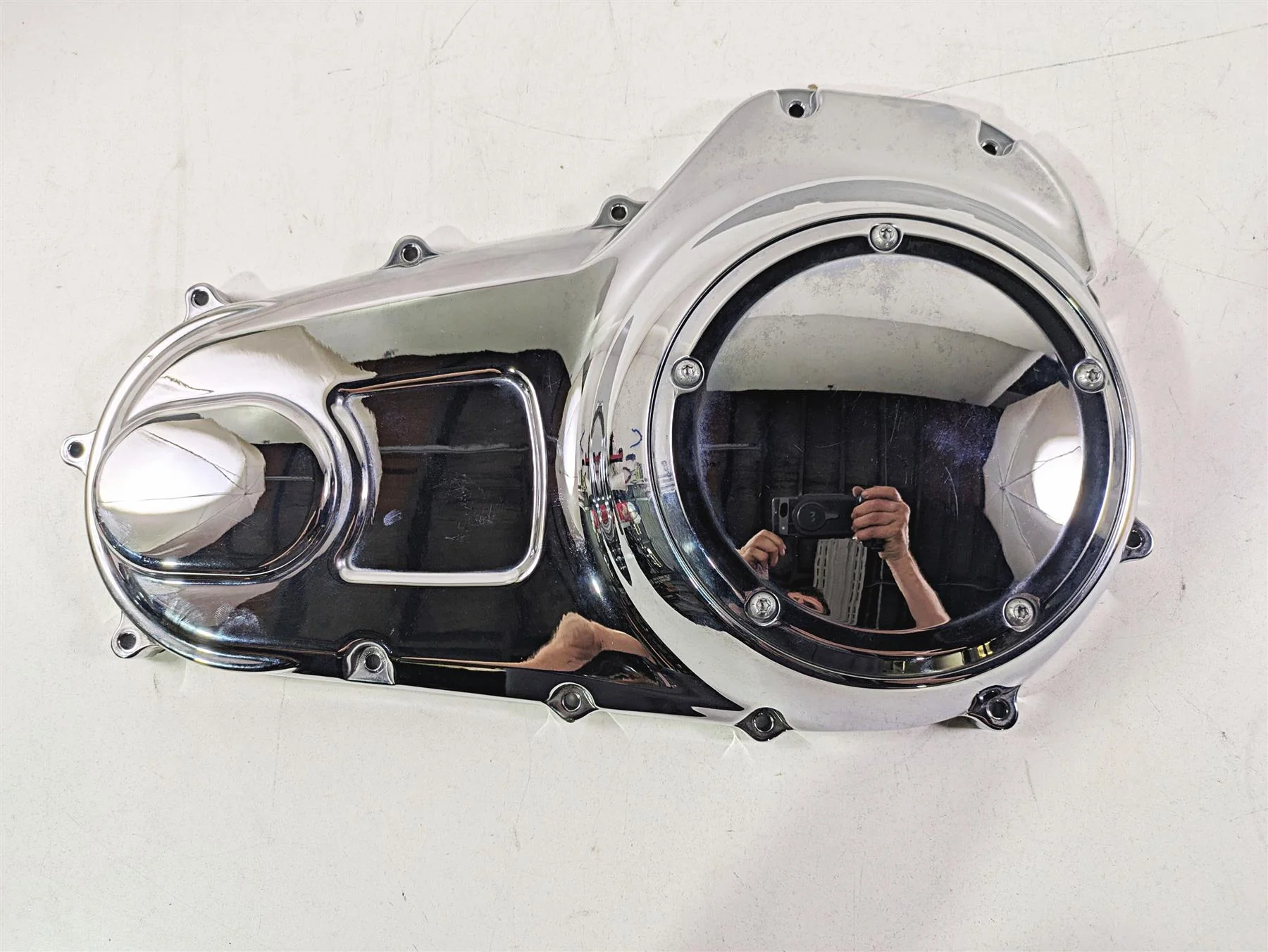 2015 Harley Touring FLHTKL Electra Glide Outer Primary Clutch Cover 25700385 - Image 6