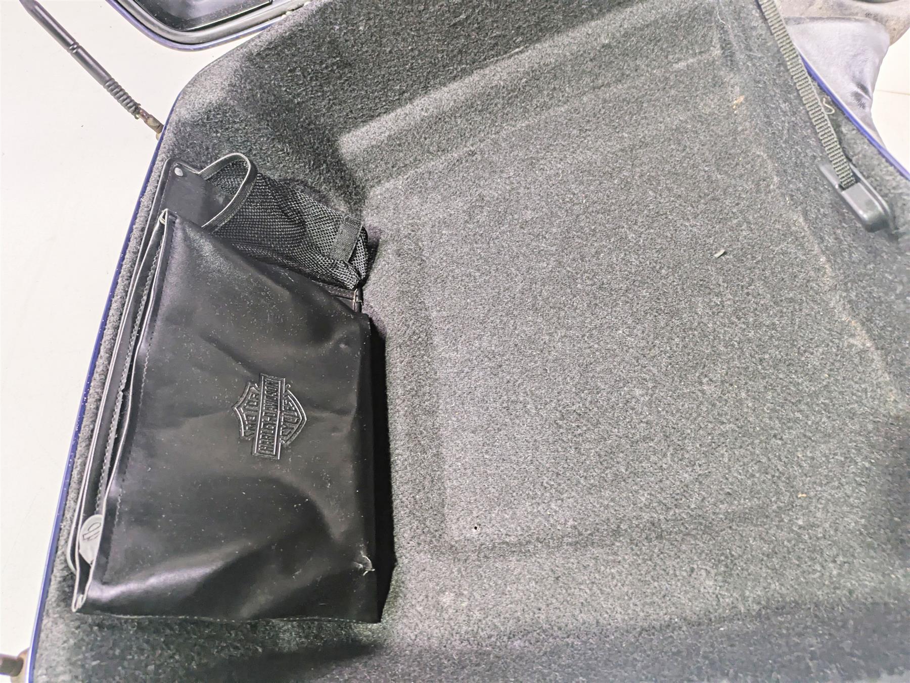 2015 Harley Touring FLHTKL Electra Glide Rear Trunk Tourpak Luggage Set 53000346 - Image 9
