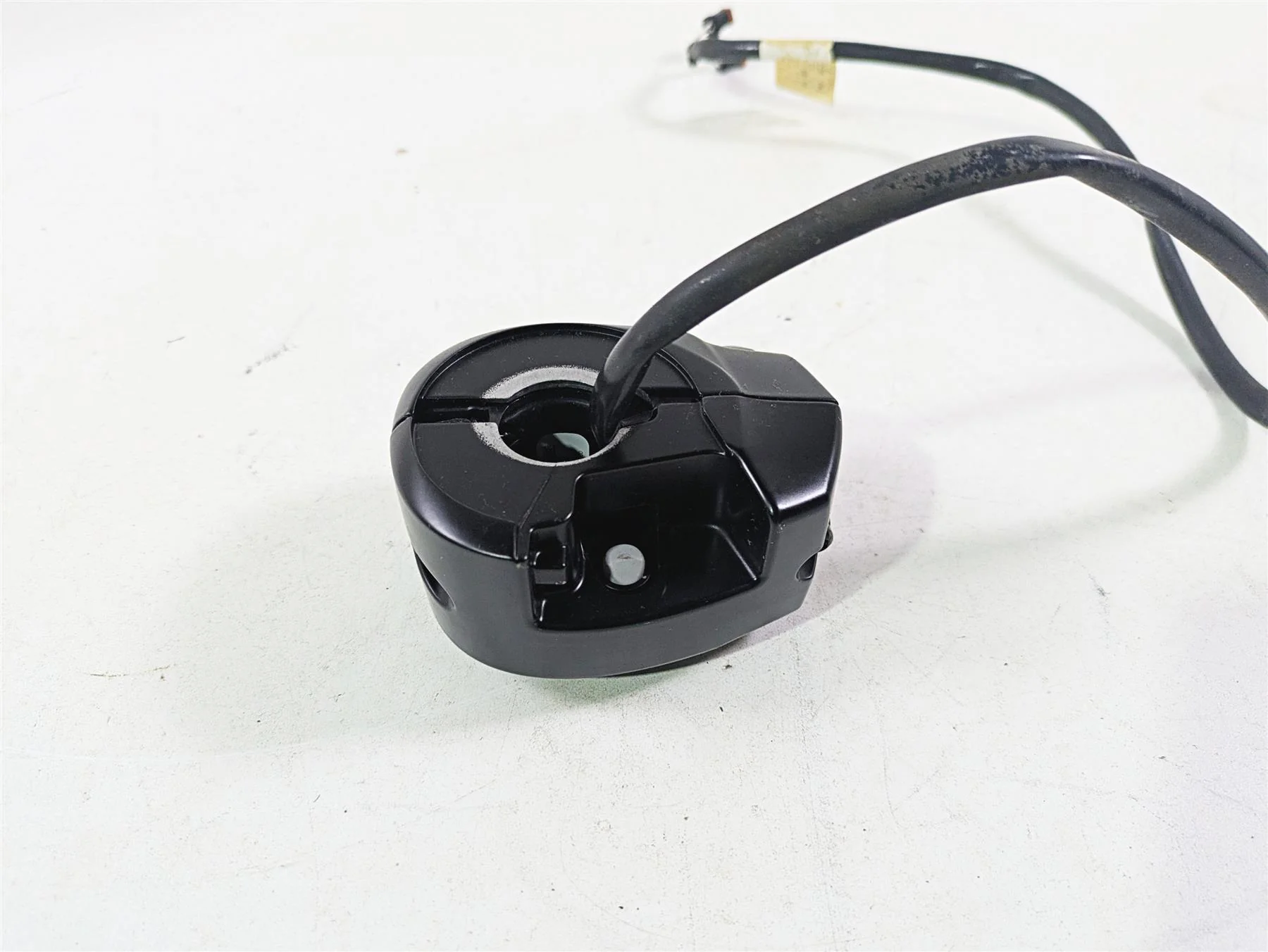 2015 Harley Touring FLHTKL Electra Glide Right Ptt Control Switch 71500130C - Image 10