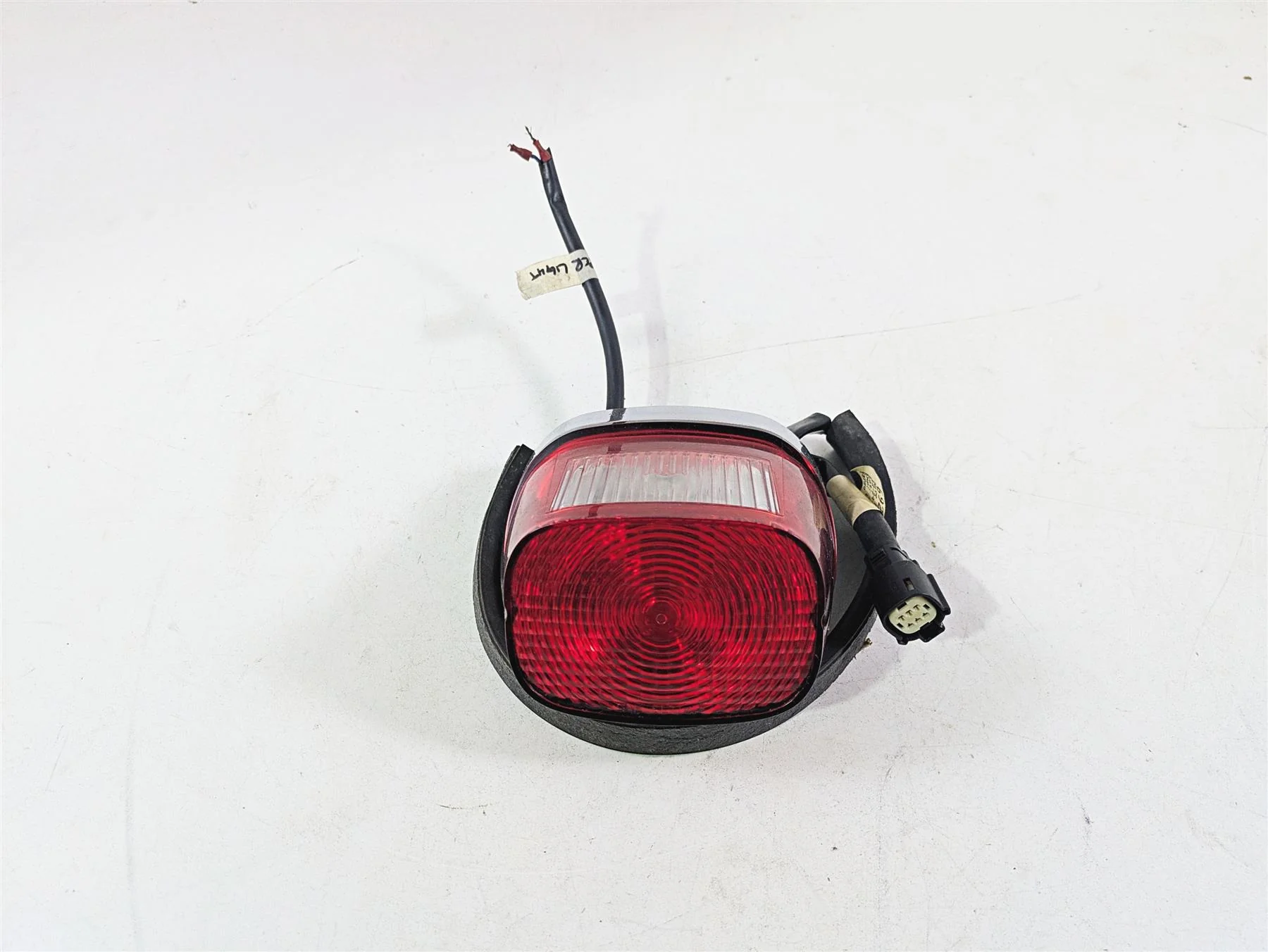 2015 Harley Touring FLHTKL Electra Glide Tail Light Taillight Lamp Read 68140-04