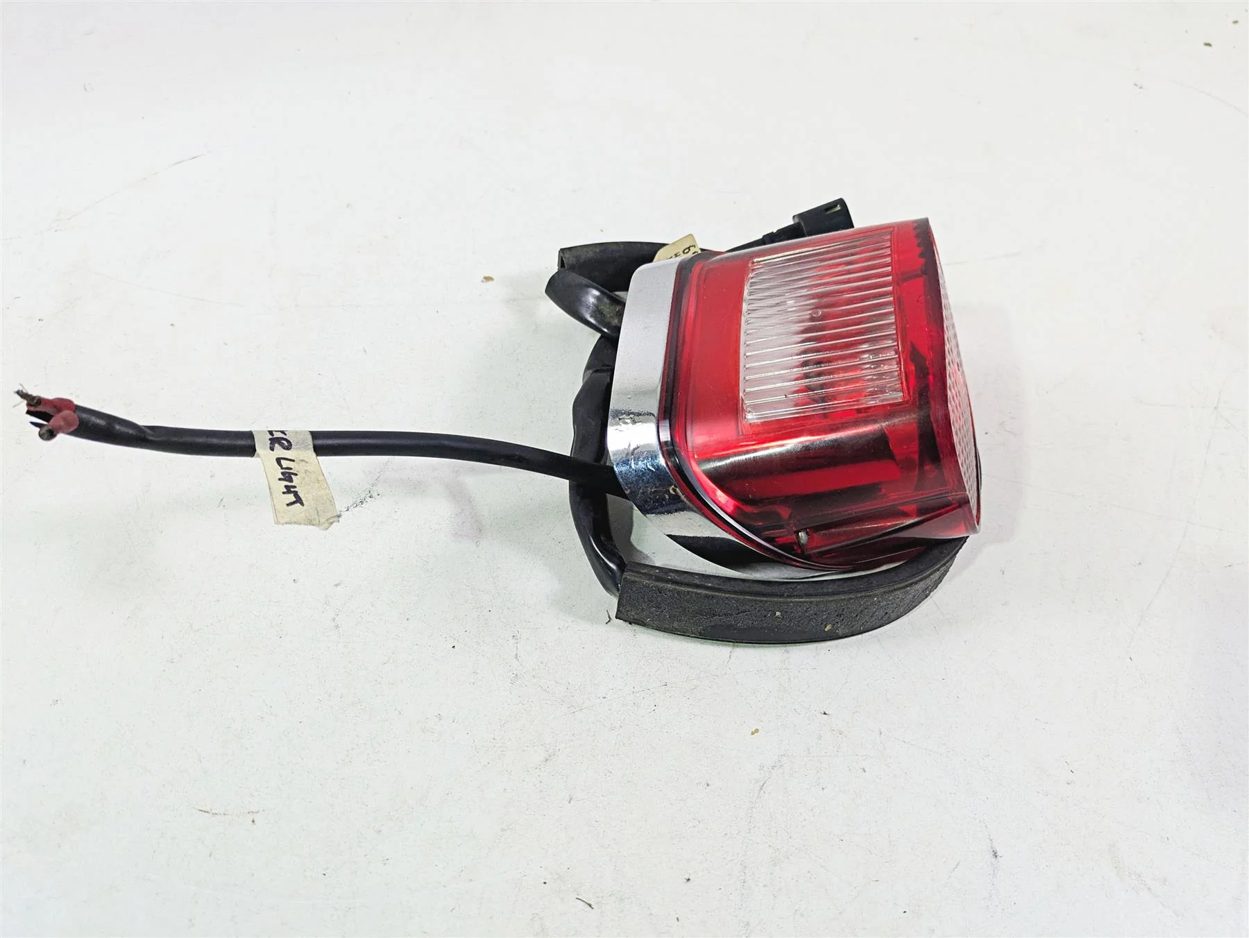 2015 Harley Touring FLHTKL Electra Glide Tail Light Taillight Lamp Read 68140-04 - Image 4