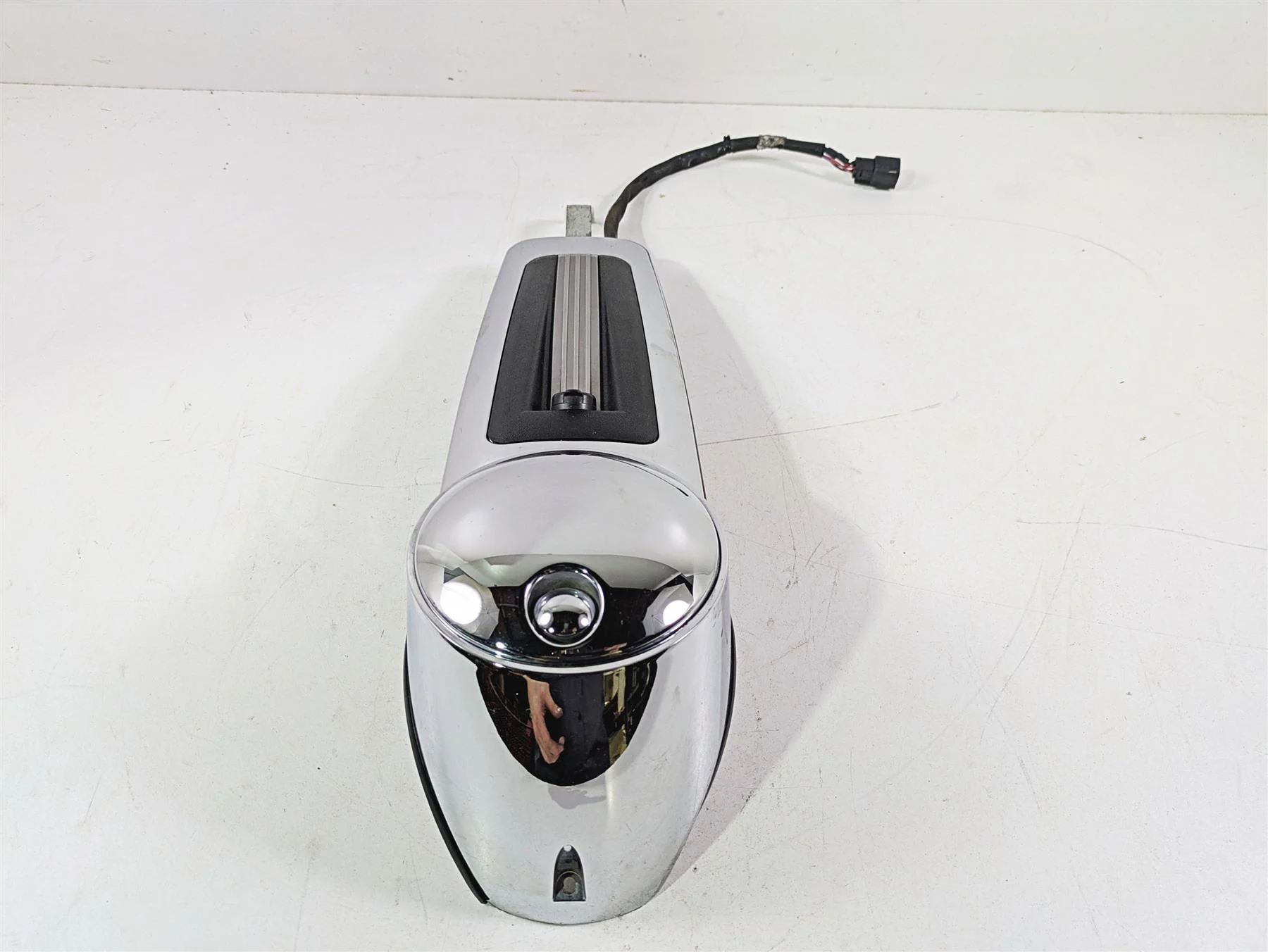 2015 Harley Touring FLHTKL Electra Glide Upper Fuel Tank Dash Cover 61270-08 - Image 2