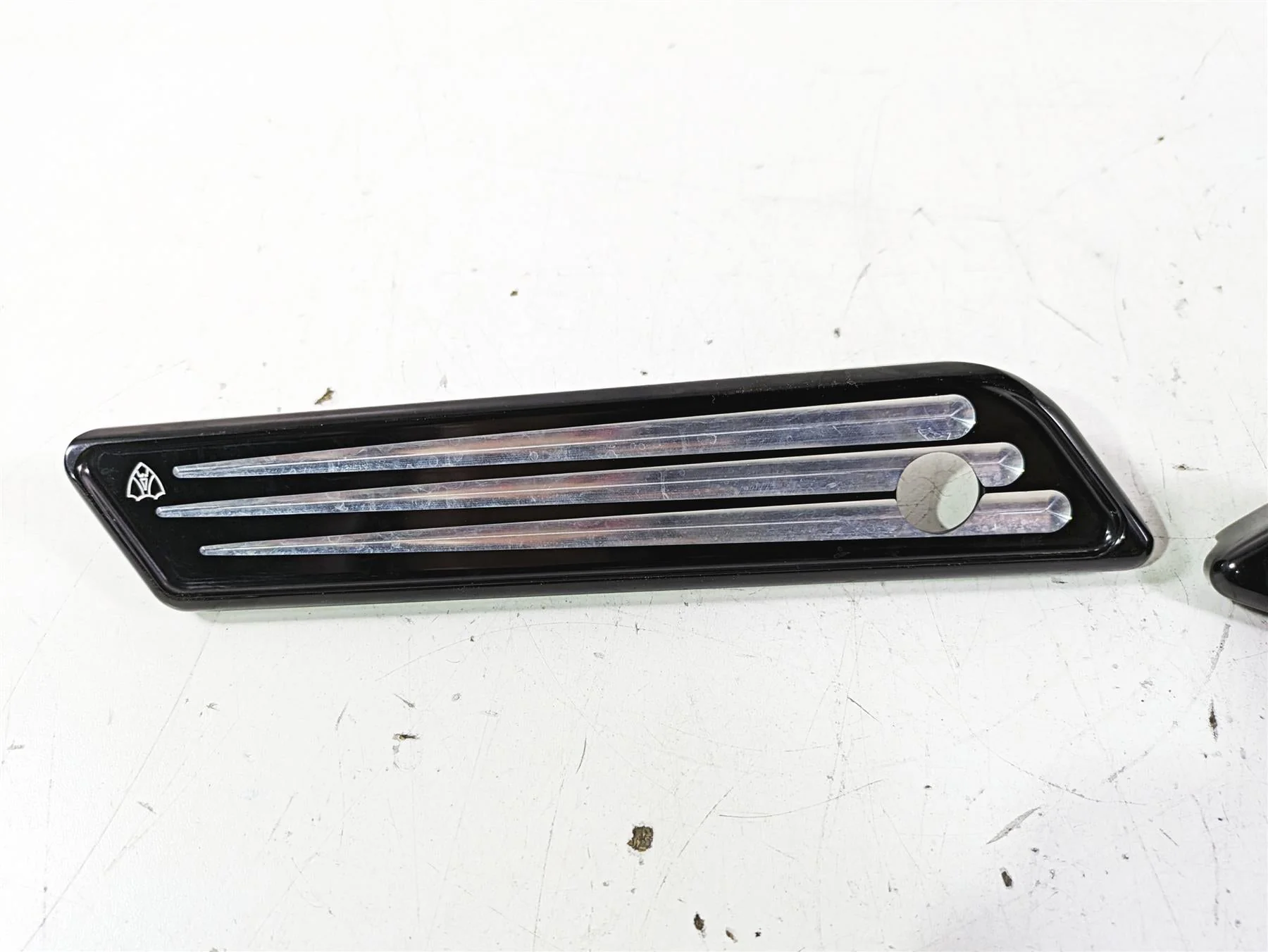 2015 Harley Touring FLHXS Street Glide Arlen Ness Deep Cut Latch Covers 03-546 - Image 6