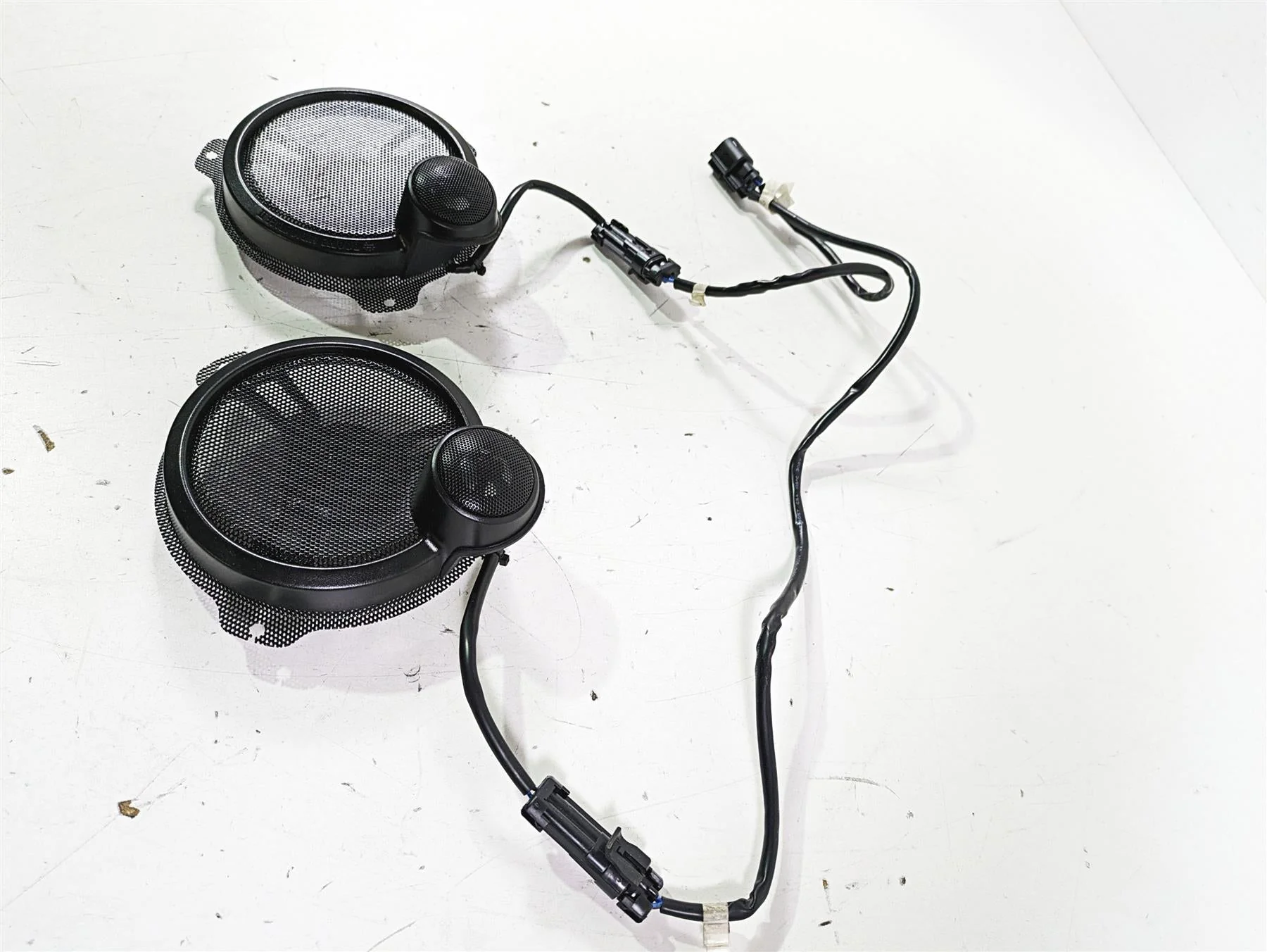 2015 Harley Touring FLHXS Street Glide Boom Audio Stage II Speaker Set 76000955 - Image 3