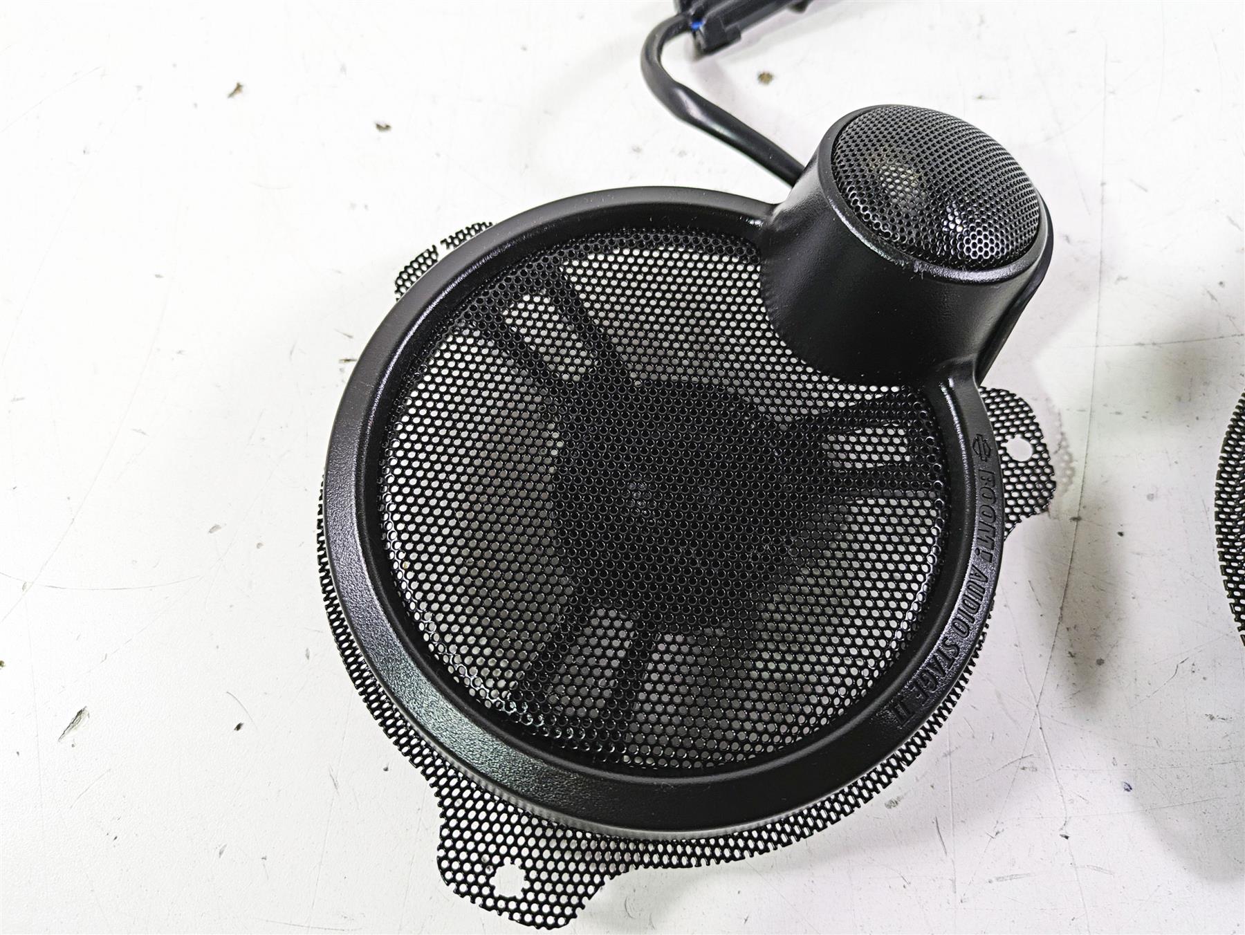 2015 Harley Touring FLHXS Street Glide Boom Audio Stage II Speaker Set 76000955 - Image 5