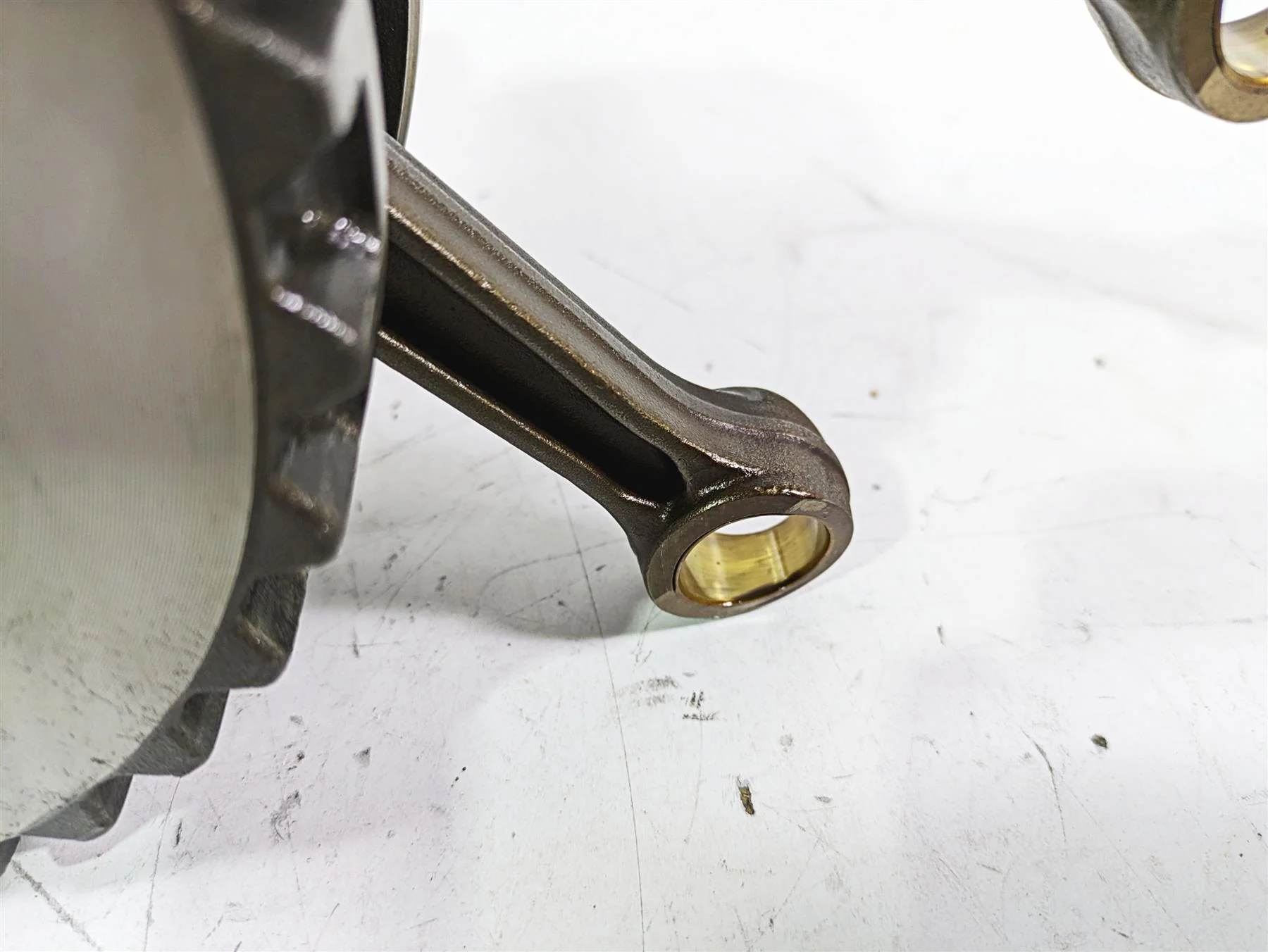 2015 Harley Touring FLHXS Street Glide Crank Flywheel & Rods 24100021 - Image 5