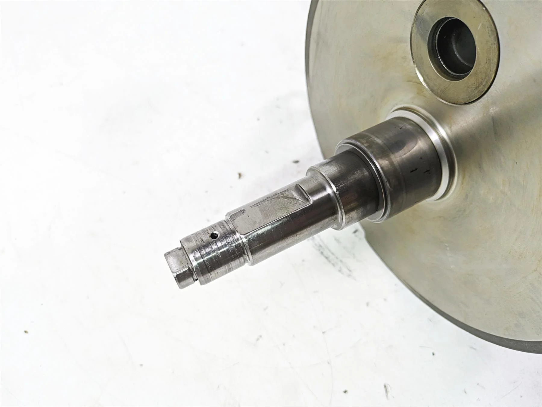 2015 Harley Touring FLHXS Street Glide Crank Flywheel & Rods 24100021 - Image 9