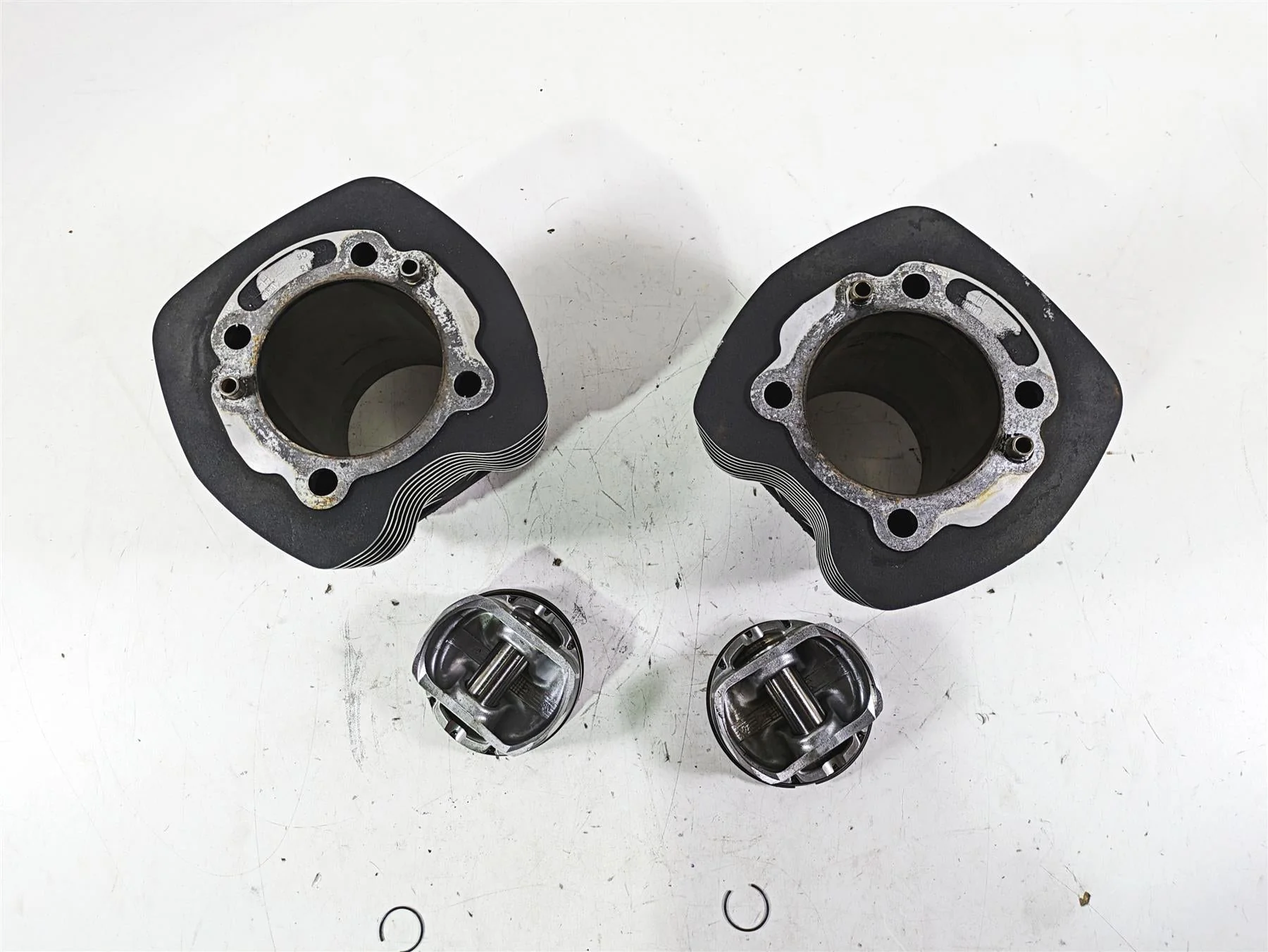 2015 Harley Touring FLHXS Street Glide Cylinder Jug & Piston Set -Read 16547-99A - Image 12