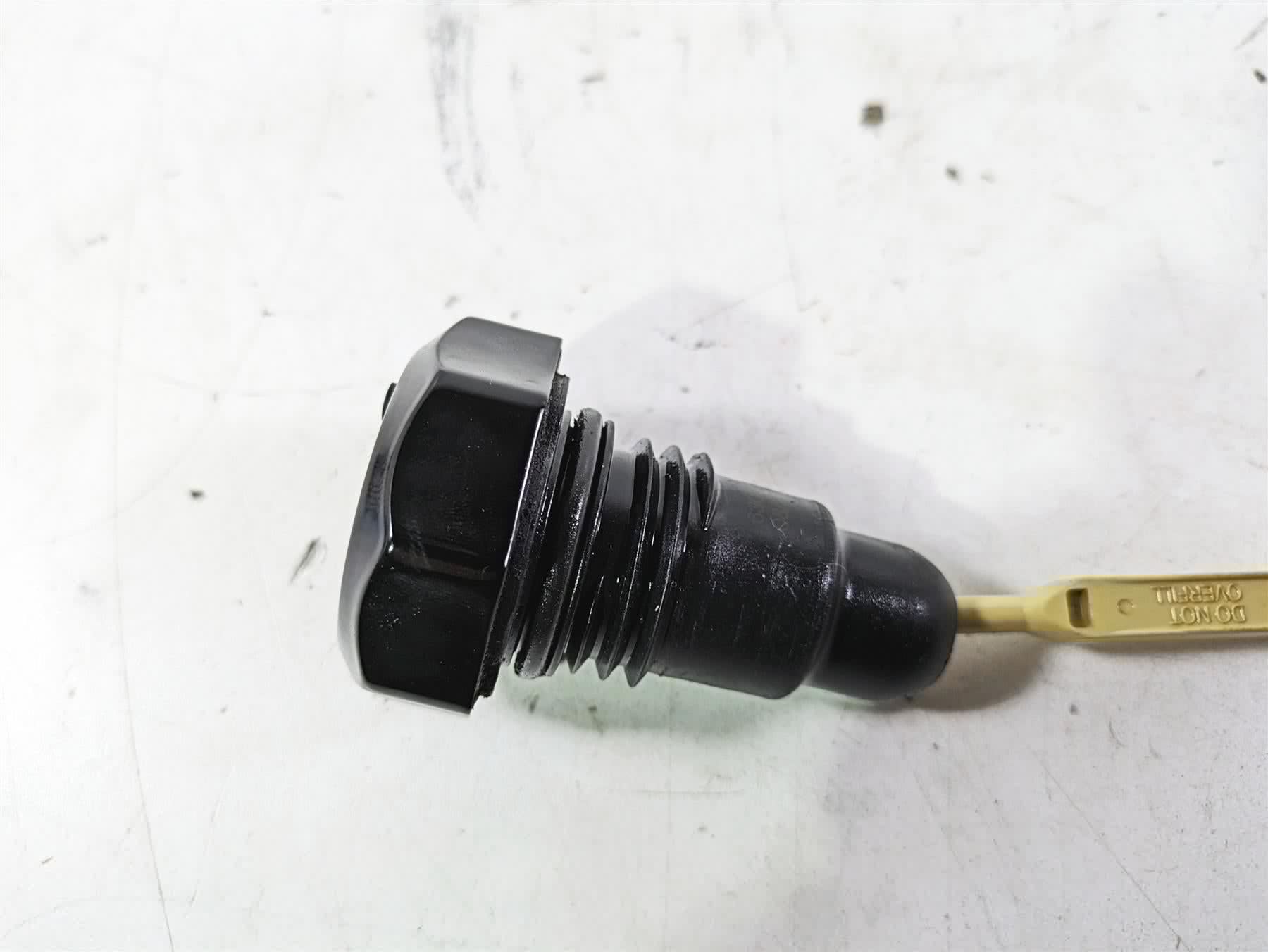 2015 Harley Touring FLHXS Street Glide Digital Oil Dipstick 63004-09 - Image 7