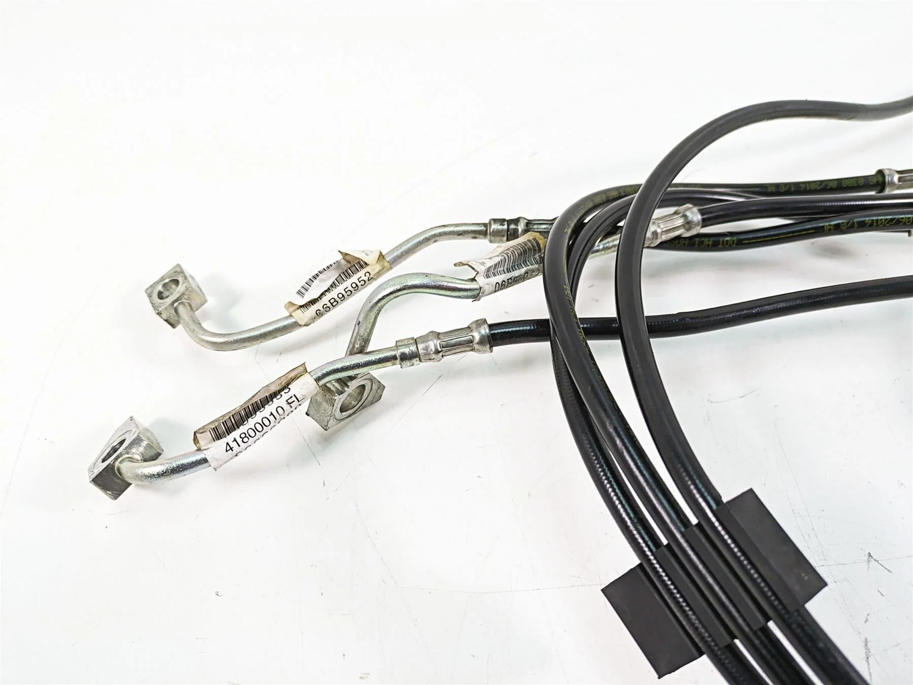 2015 Harley Touring FLHXS Street Glide Front Abs Brake Line Set 41800544 - Image 12