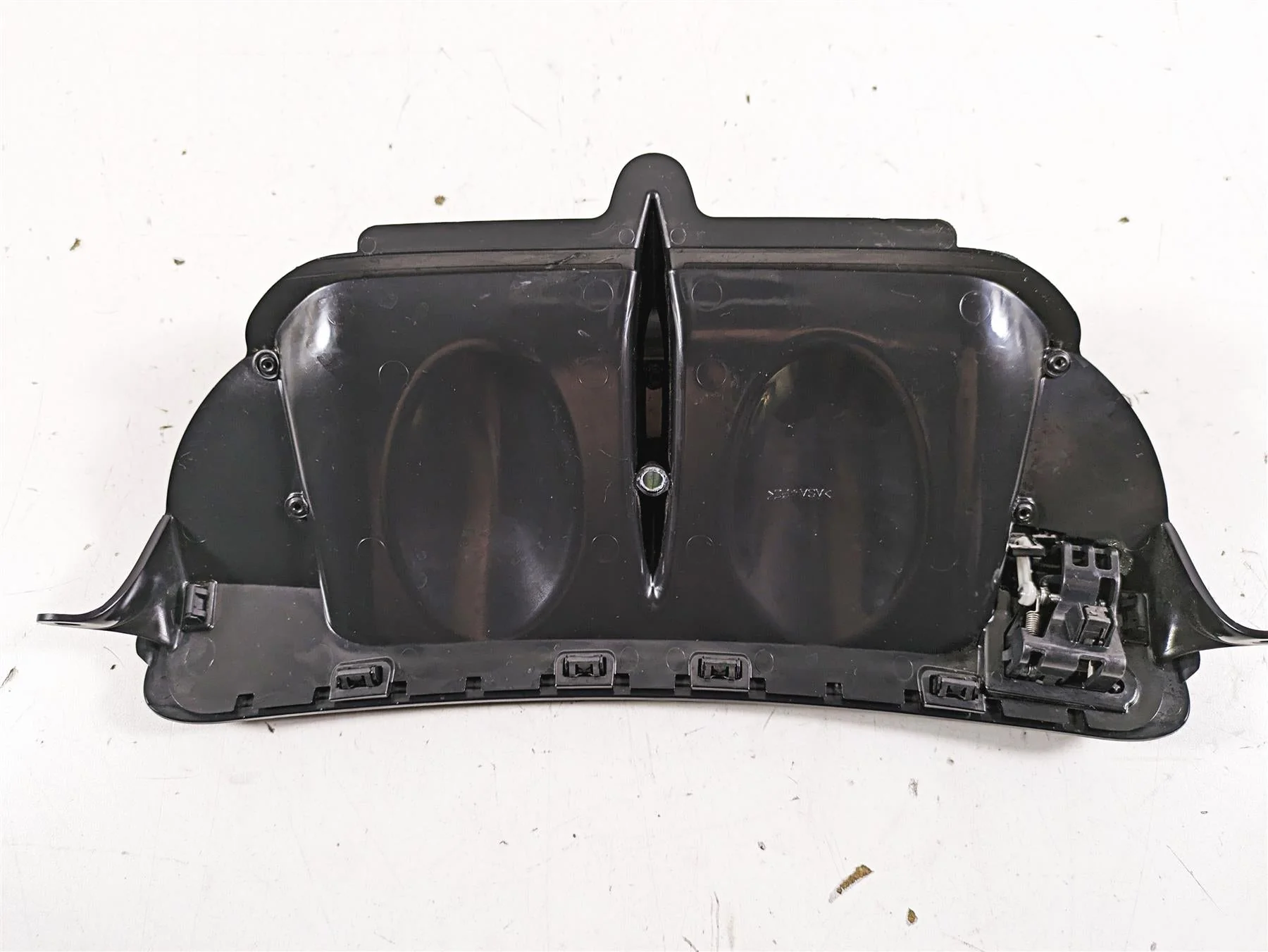 2015 Harley Touring FLHXS Street Glide Front Air Duct Inlet Vent 29200038 - Image 7