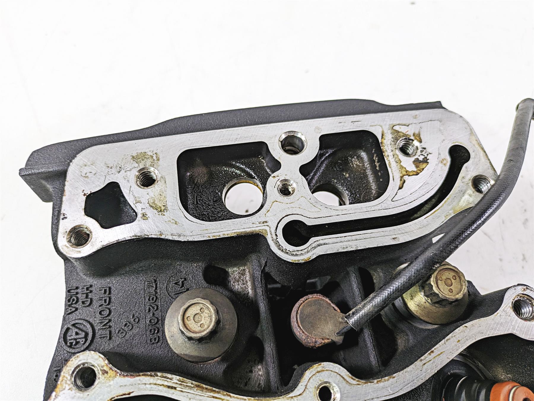 2015 Harley Touring FLHXS Street Glide Front Cylinder Head - Read 17728-08 - Image 8