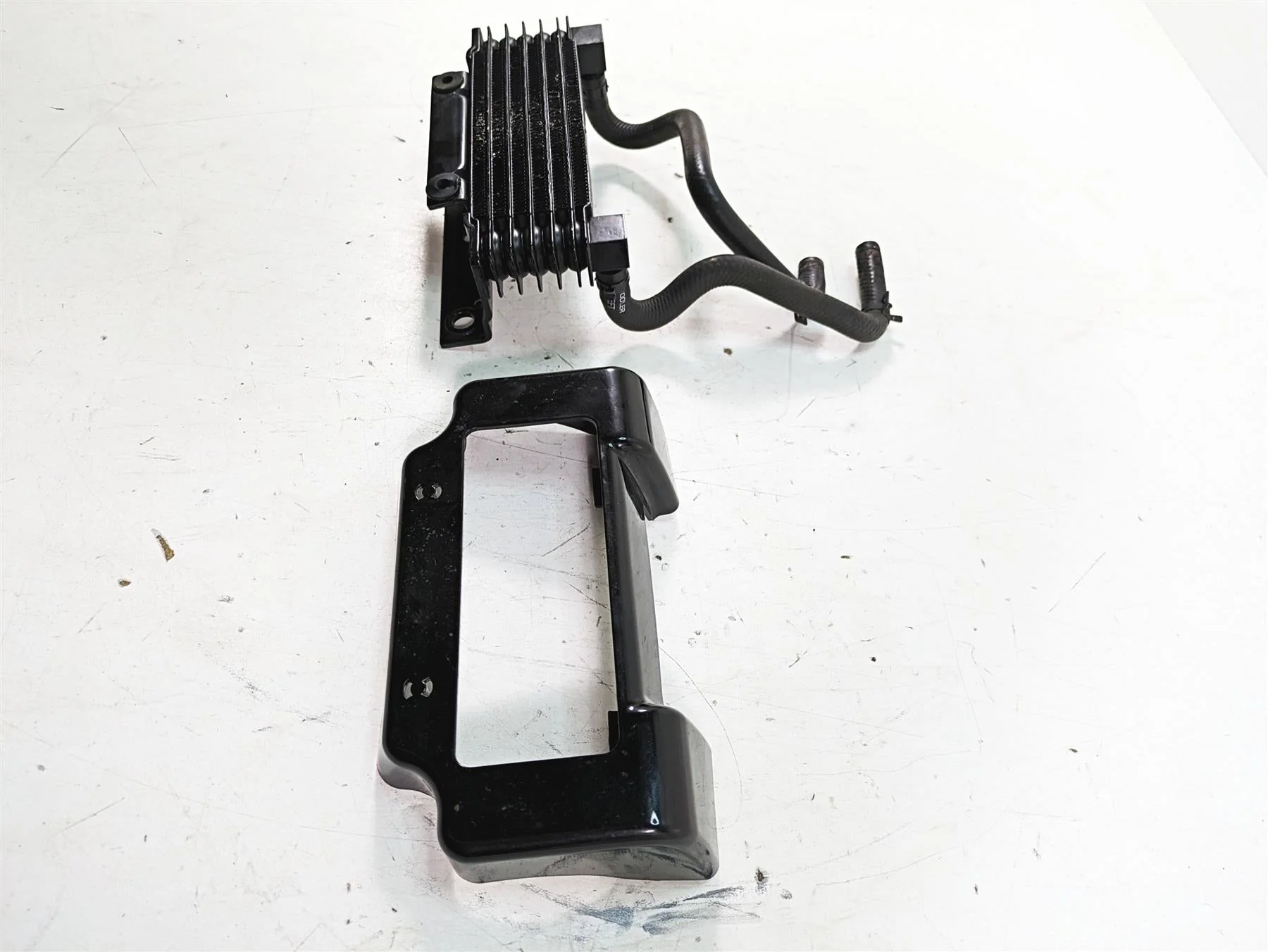 2015 Harley Touring FLHXS Street Glide Oil Cooler + Hoses & Cover Set 63083-11 - Image 3