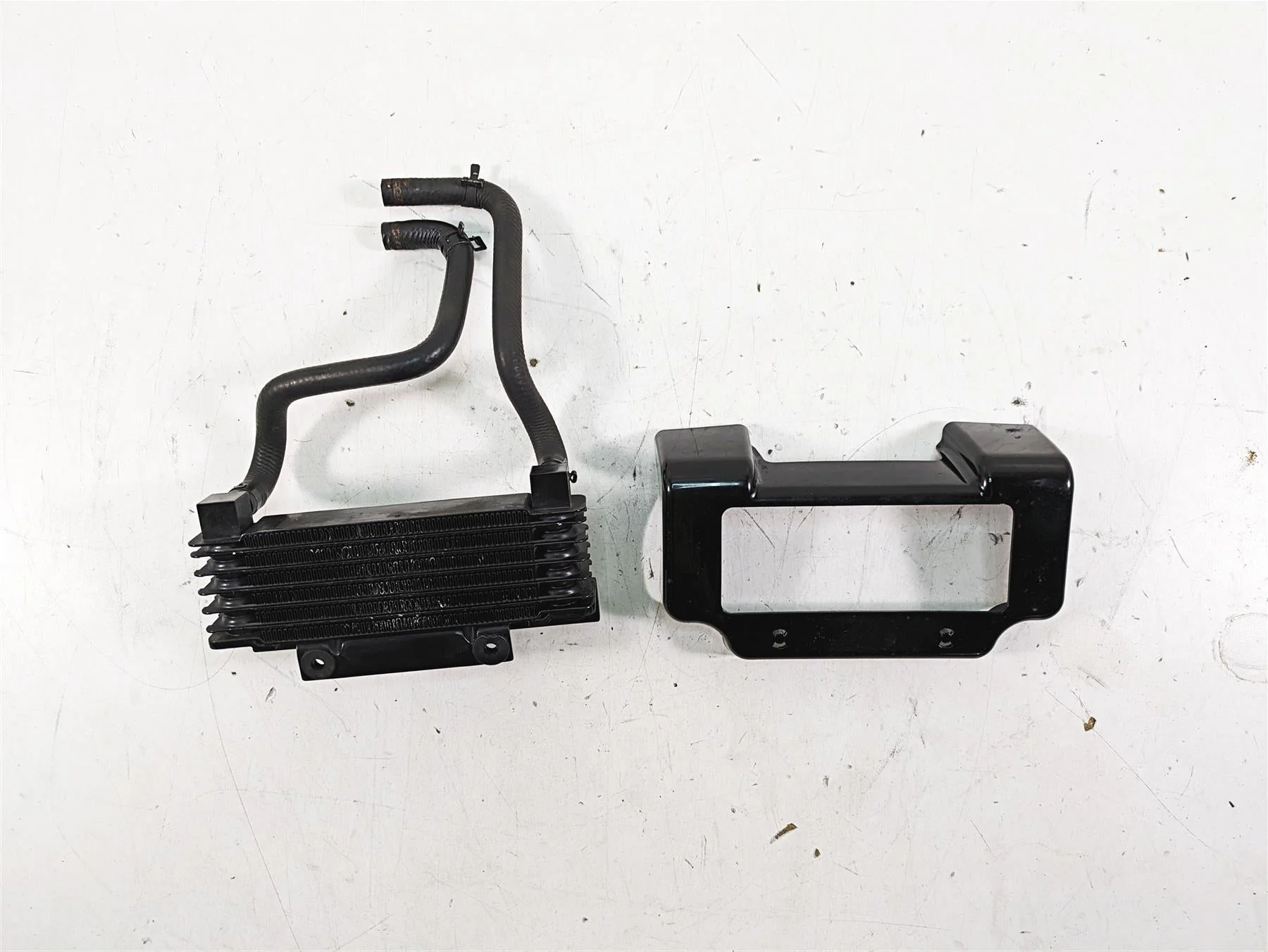 2015 Harley Touring FLHXS Street Glide Oil Cooler + Hoses & Cover Set 63083-11 - Image 5