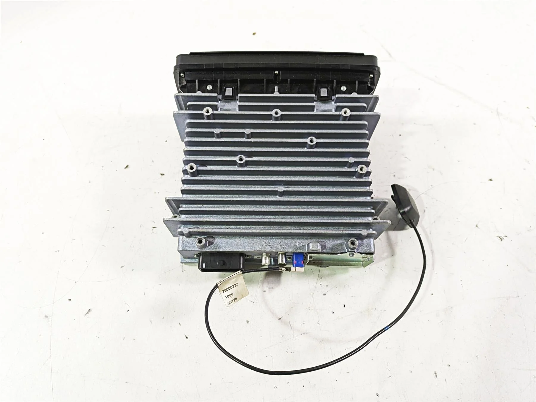 2015 Harley Touring FLHXS Street Glide Radio Media Player Display 76000076 - Image 4