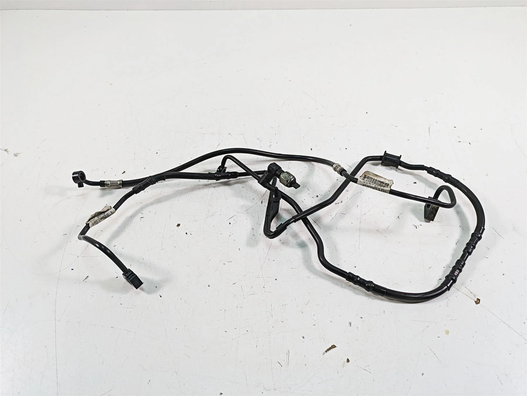 2015 Harley Touring FLHXS Street Glide Rear Abs Brake Line Set 41800012 - Image 3