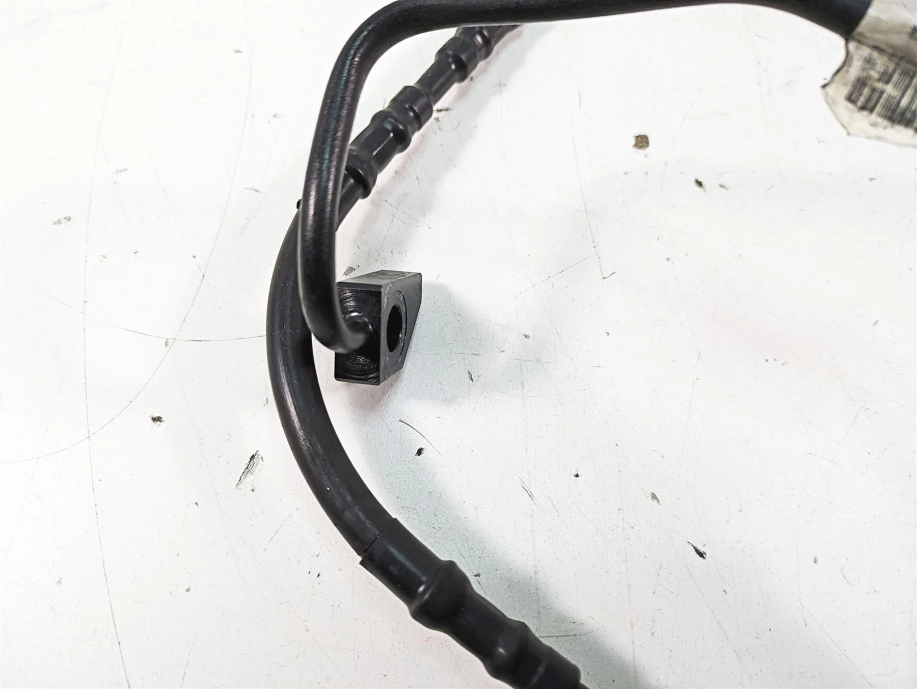 2015 Harley Touring FLHXS Street Glide Rear Abs Brake Line Set 41800012 - Image 9