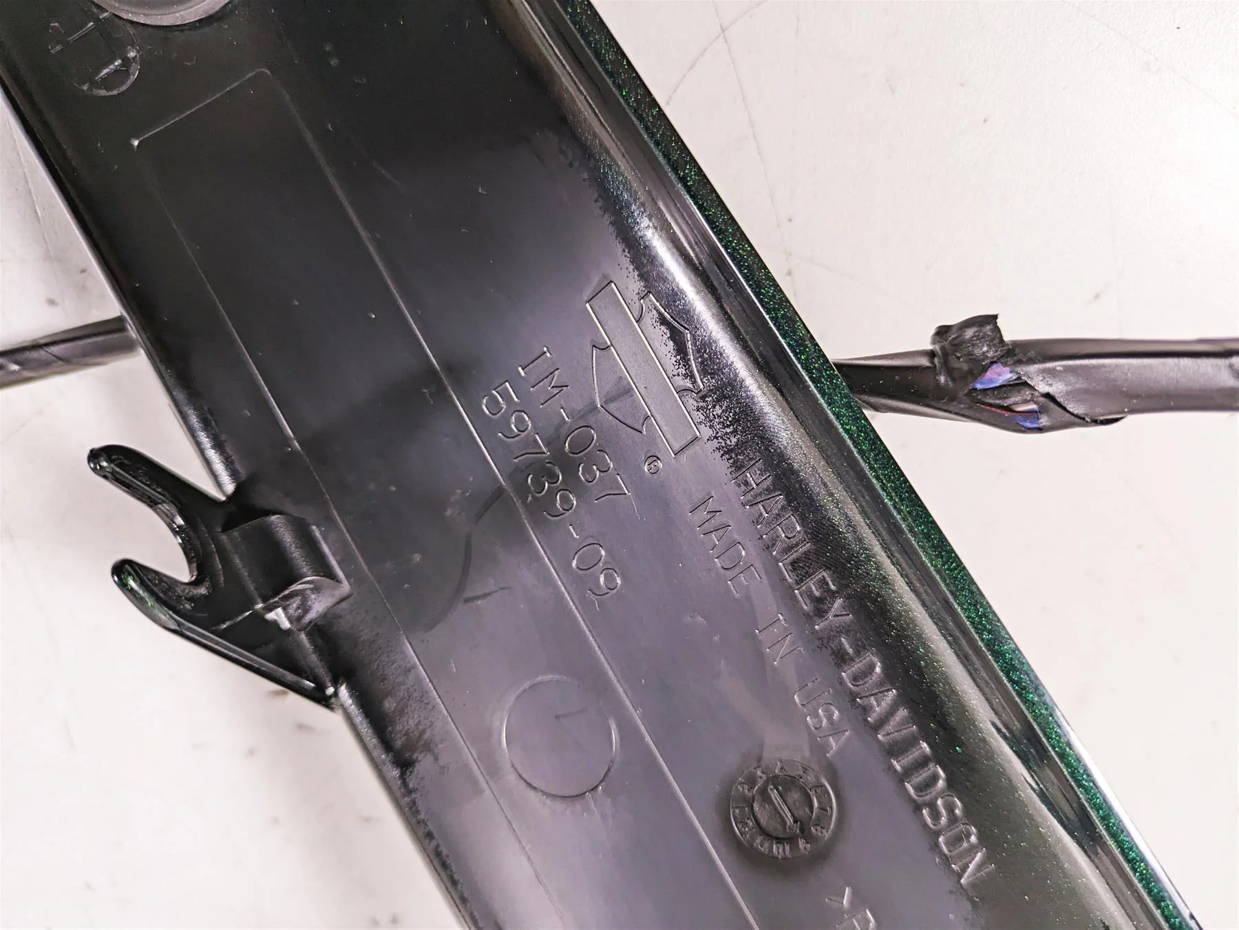 2015 Harley Touring FLHXS Street Glide Rear Fender Fascia Wing Cover 59739-09 - Image 11