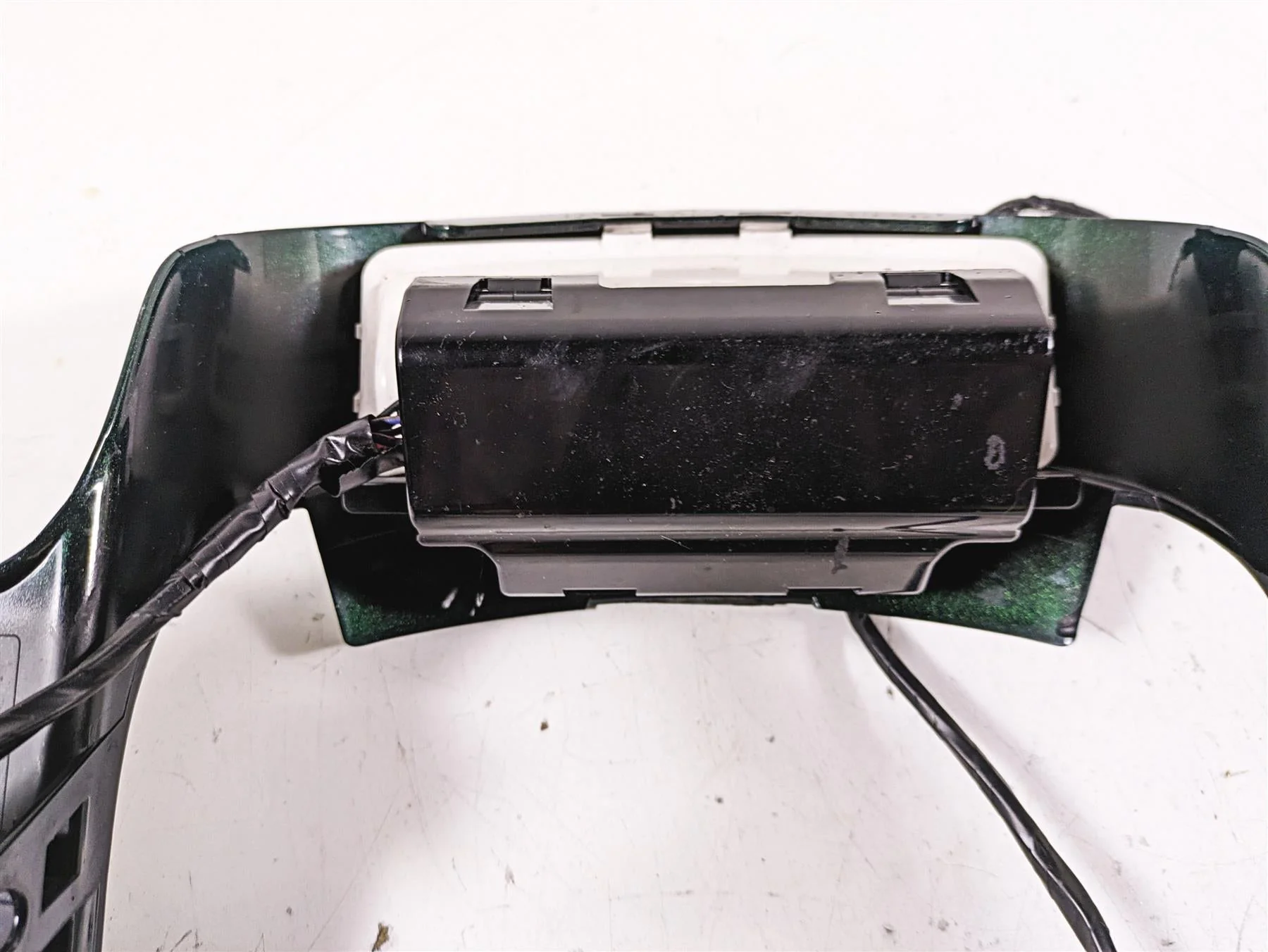 2015 Harley Touring FLHXS Street Glide Rear Fender Fascia Wing Cover 59739-09 - Image 12