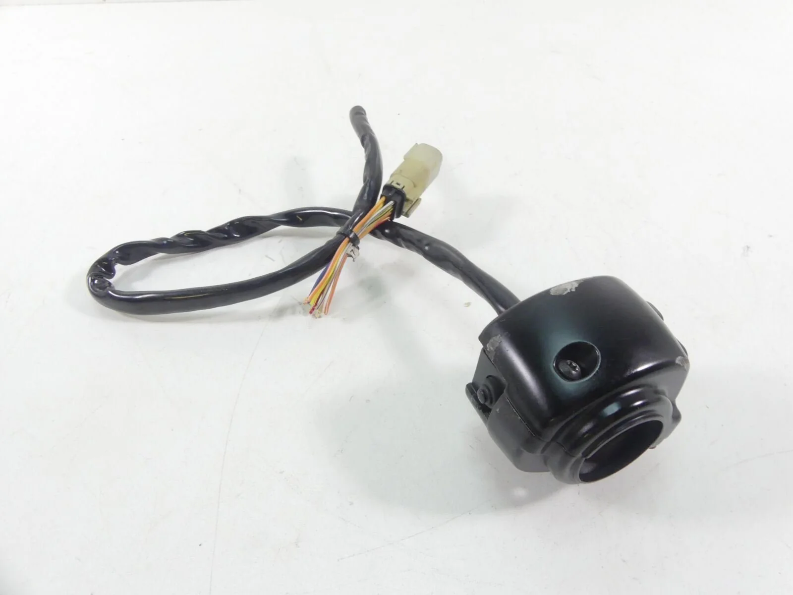 2015 Harley VRSCF Muscle V-Rod Left Control Switch Blinker Lights -Read 71682-06 - Image 2
