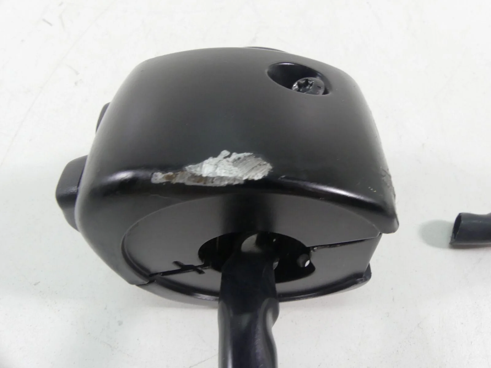 2015 Harley VRSCF Muscle V-Rod Left Control Switch Blinker Lights -Read 71682-06 - Image 4