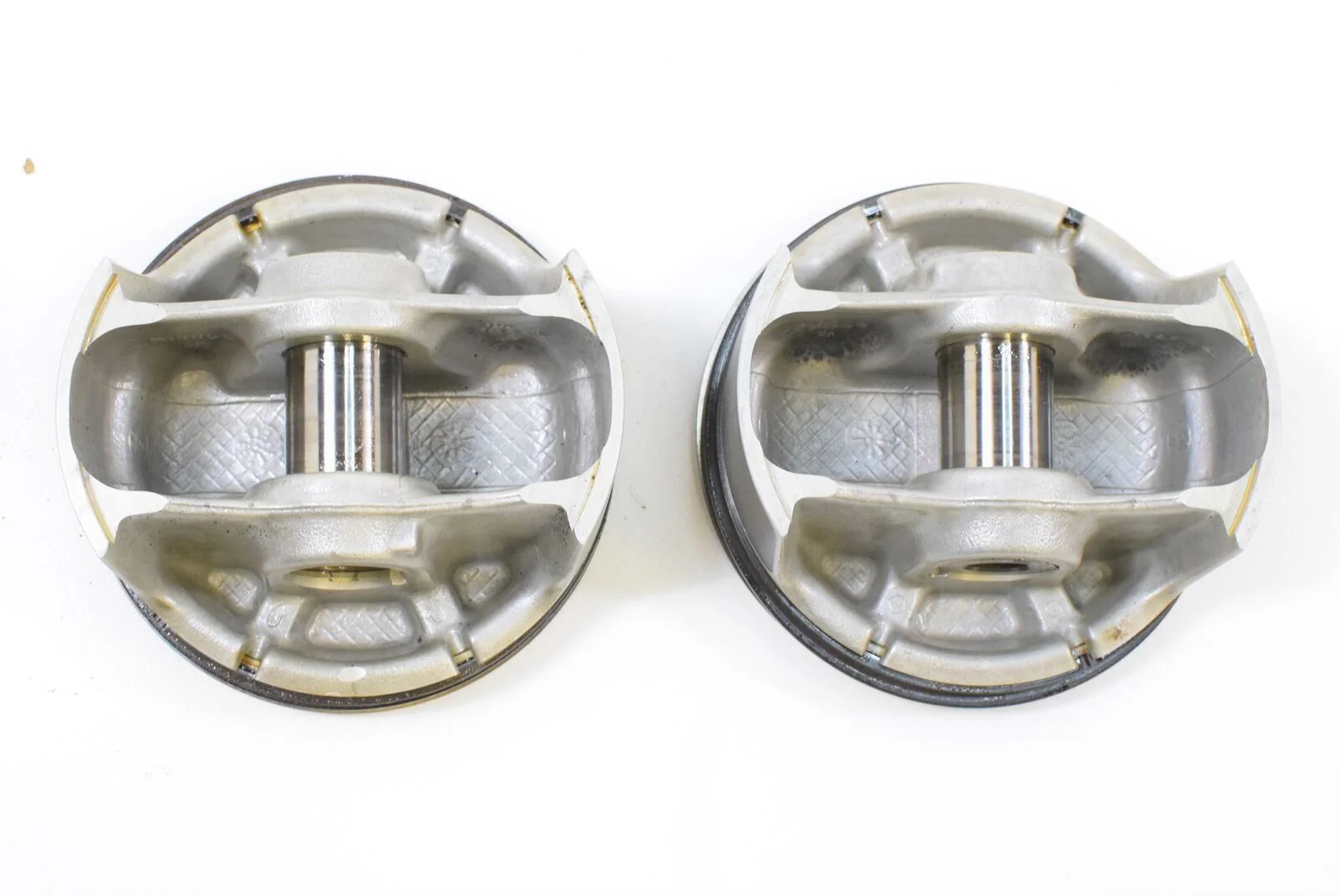 2015 Indian 111ci Roadmaster Cylinder Jug Barrel & Piston Set 5632735 - Image 10