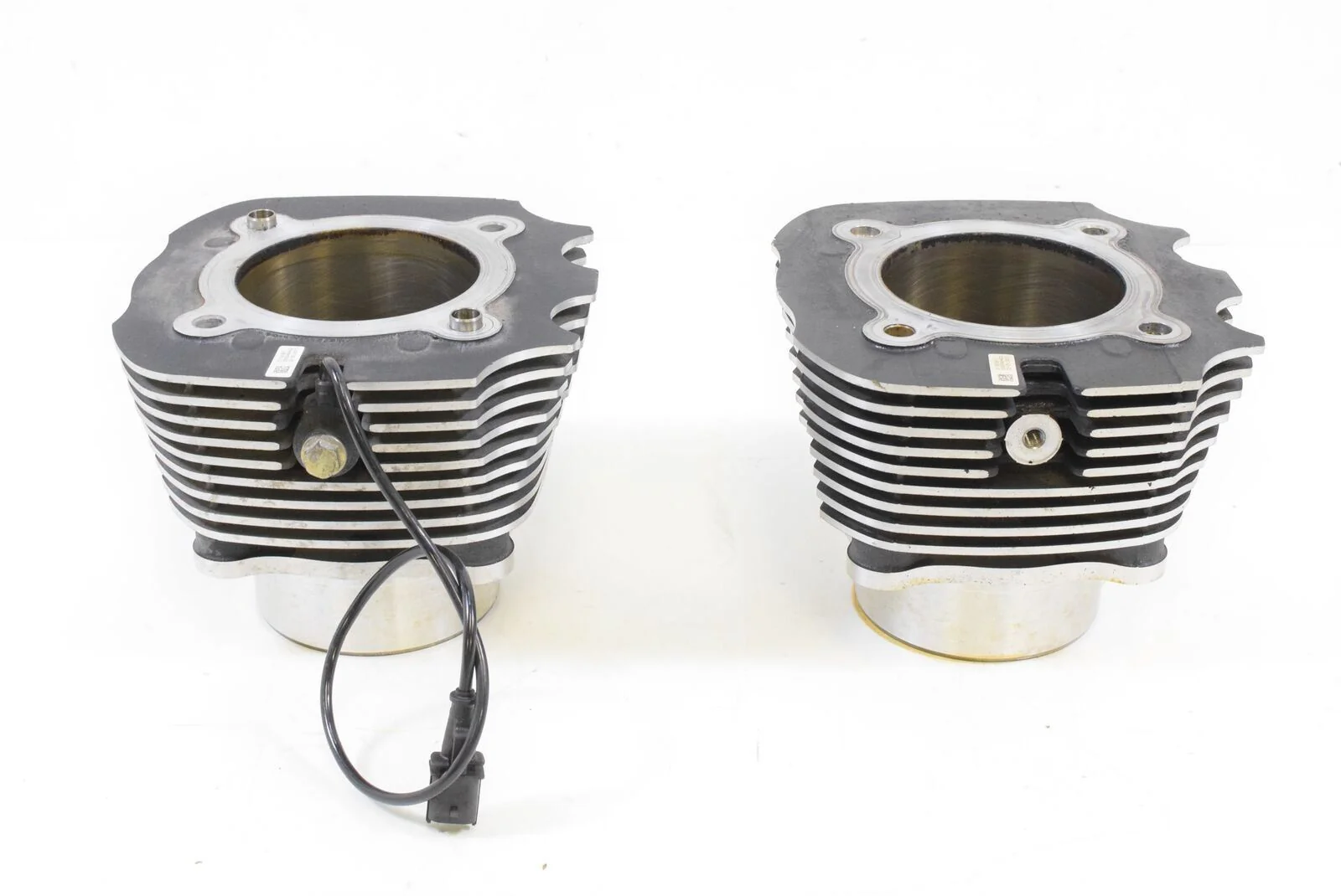 2015 Indian 111ci Roadmaster Cylinder Jug Barrel & Piston Set 5632735 - Image 2