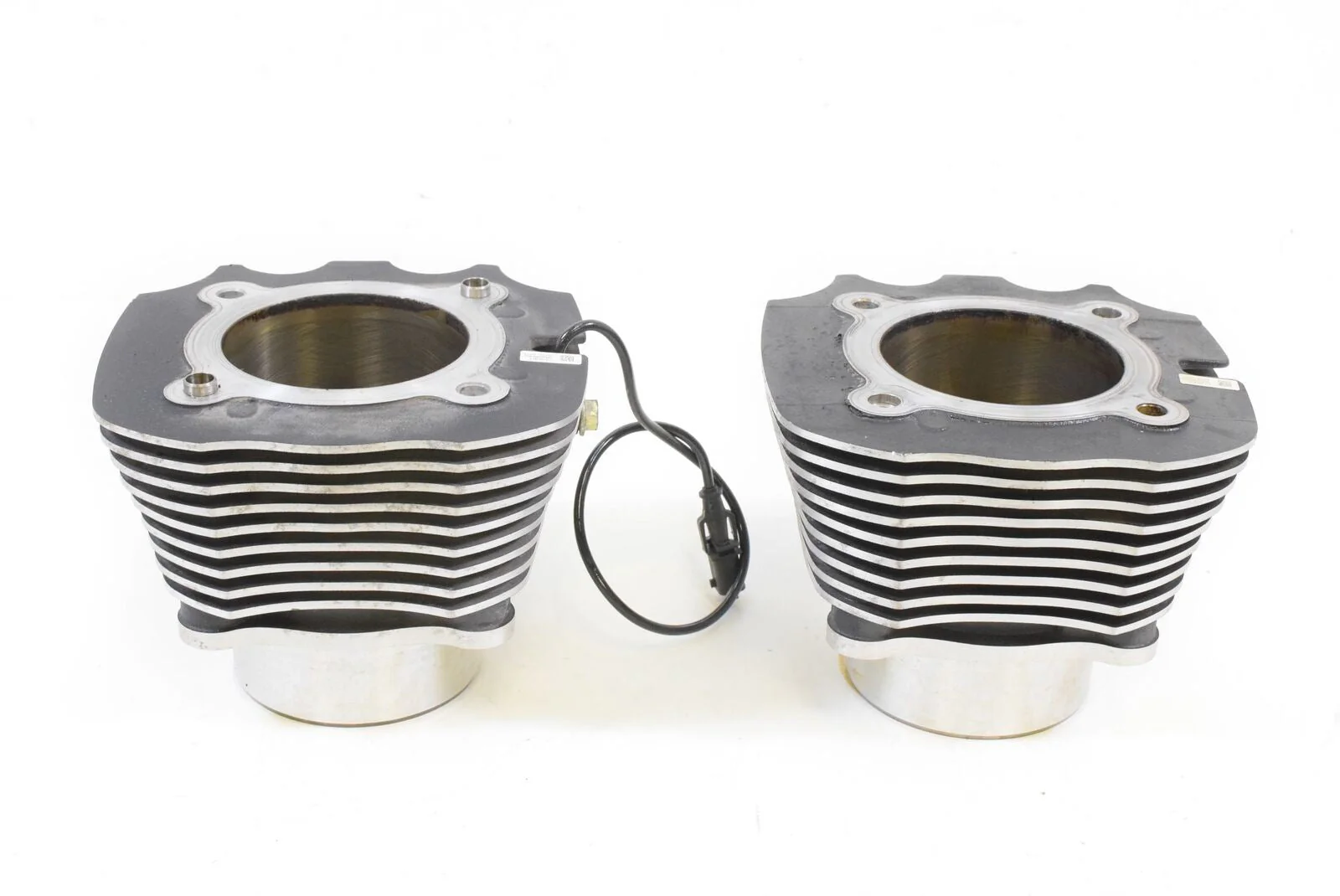 2015 Indian 111ci Roadmaster Cylinder Jug Barrel & Piston Set 5632735 - Image 6