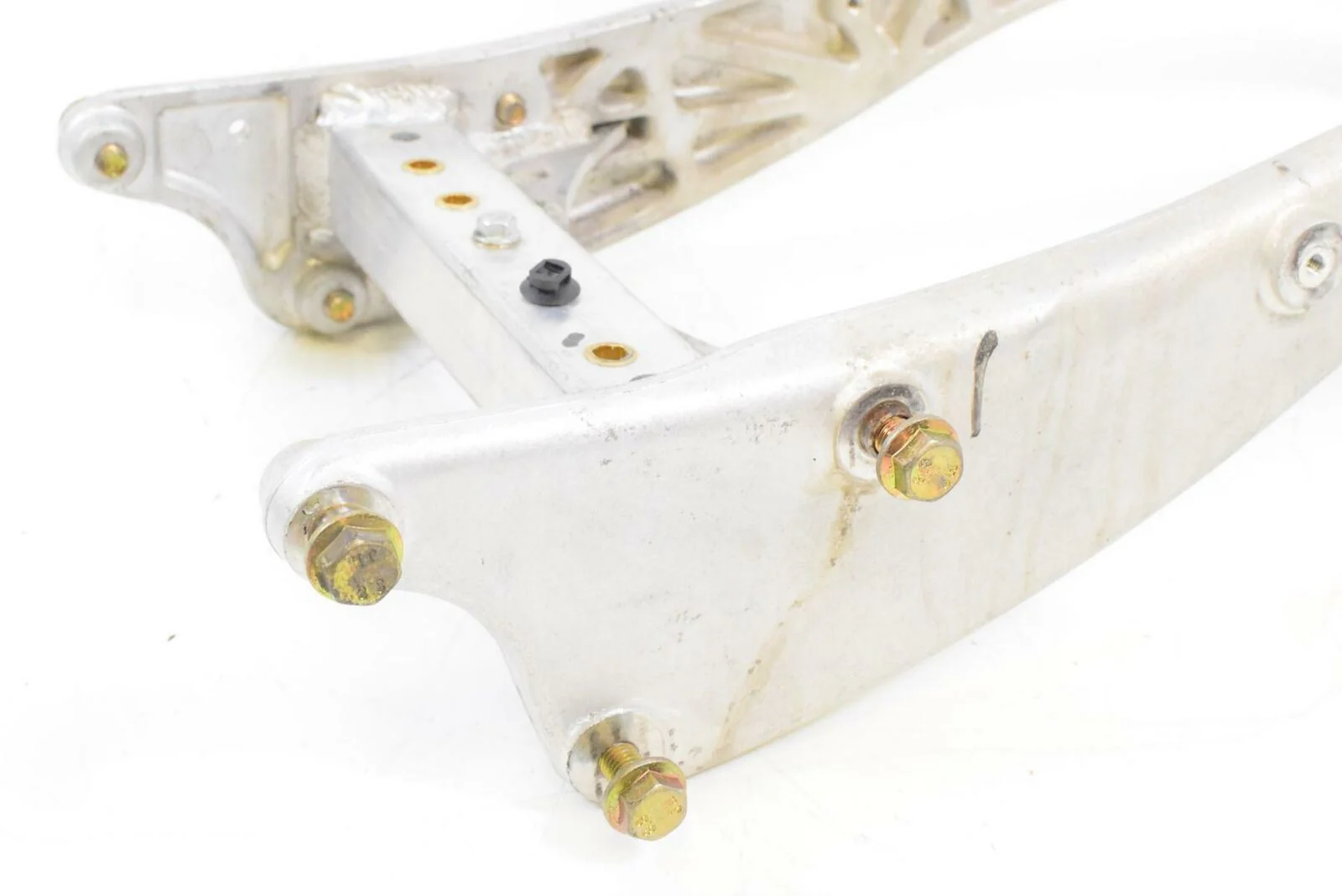 2015 Indian 111ci Roadmaster Subframe Sub Frame Straight Rear 1019138 - Image 9