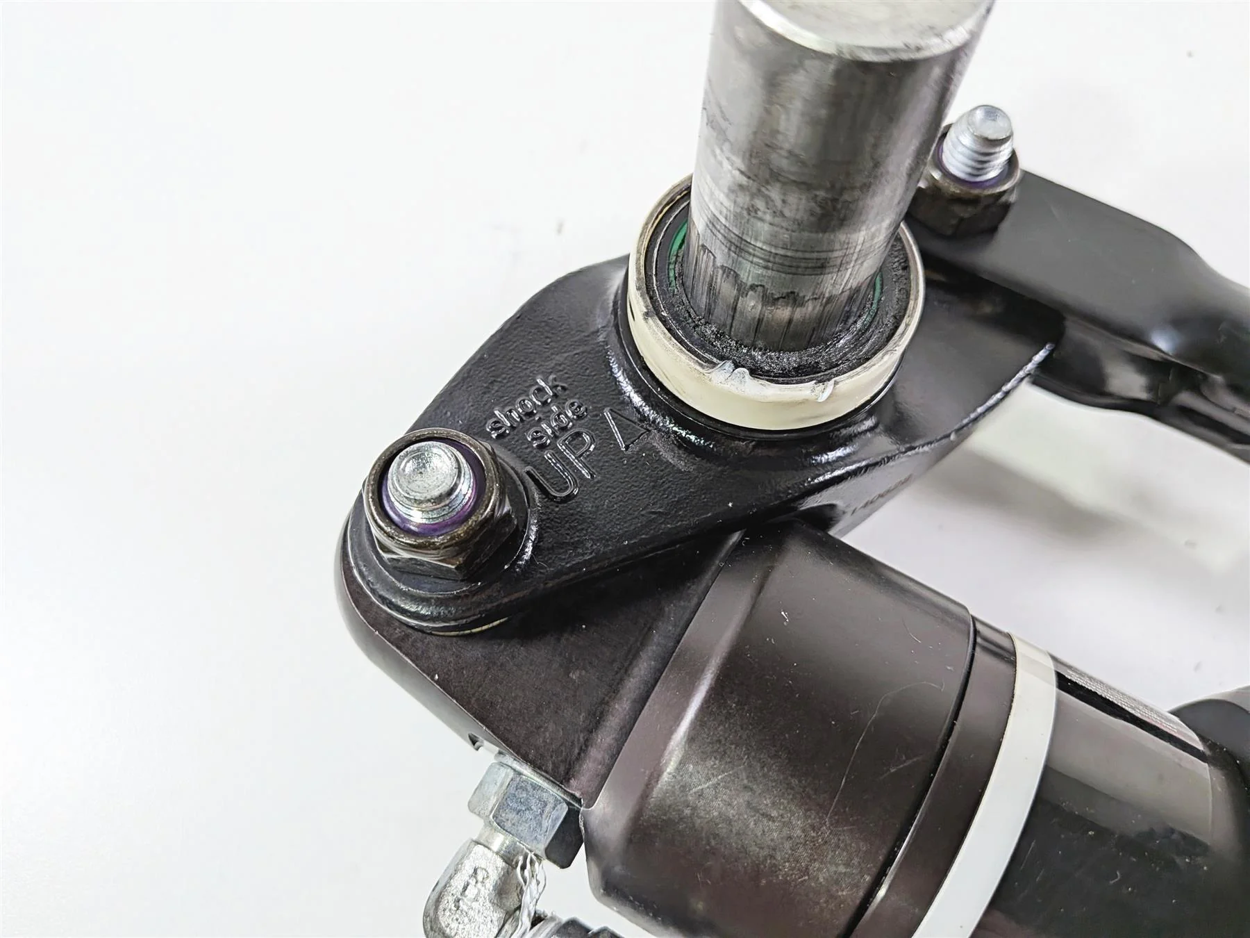 2015 Indian Chieftain Fox Rear Shock Damper & Linkage 1543201 1543839 - Image 5