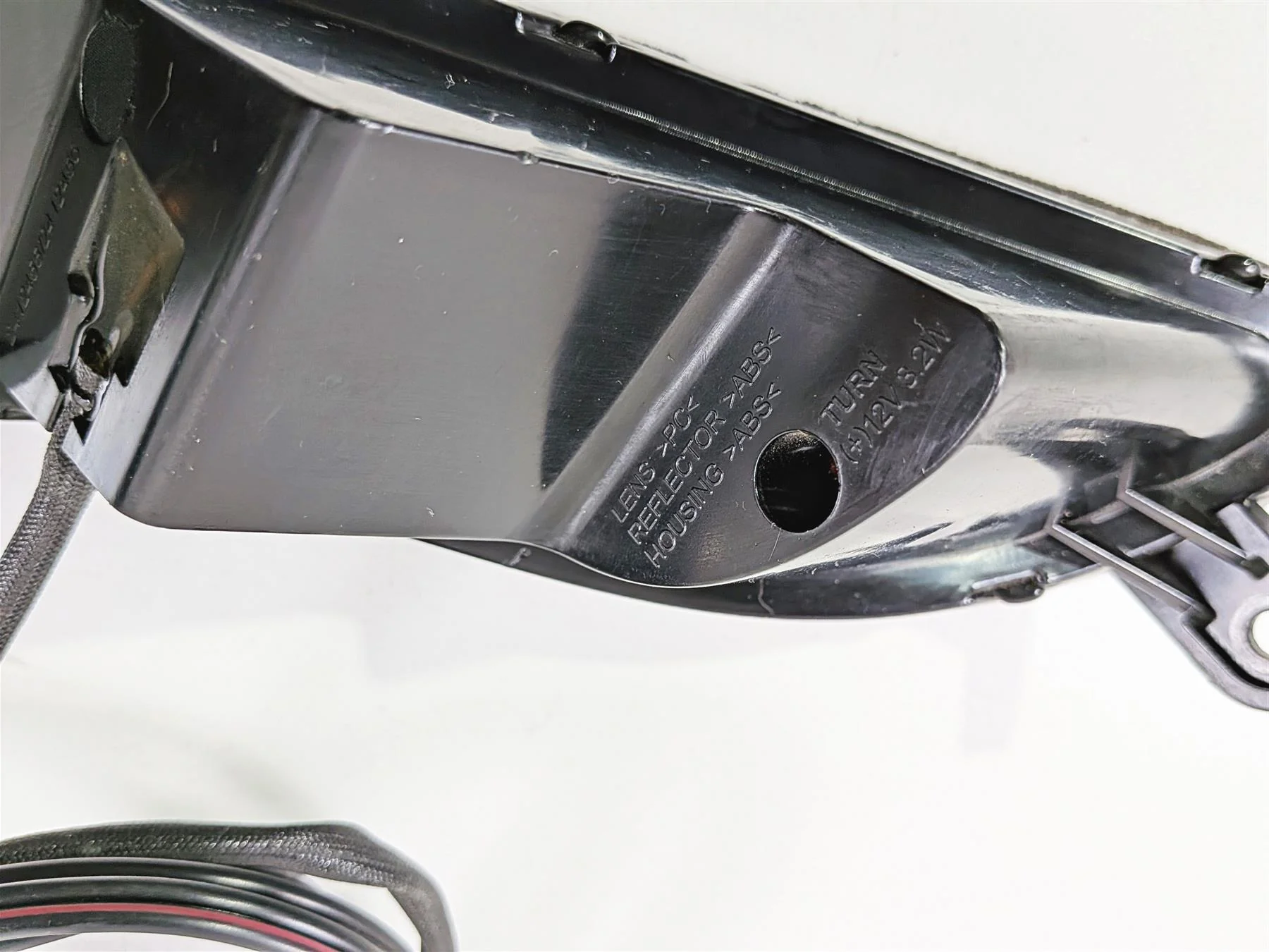 2015 Indian Chieftain Front Blinker Turn Signal Set - Read 2412456 2412455 - Image 10