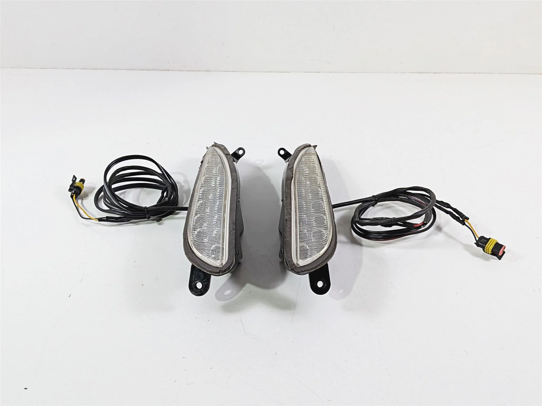2015 Indian Chieftain Front Blinker Turn Signal Set - Read 2412456 2412455 - Image 2