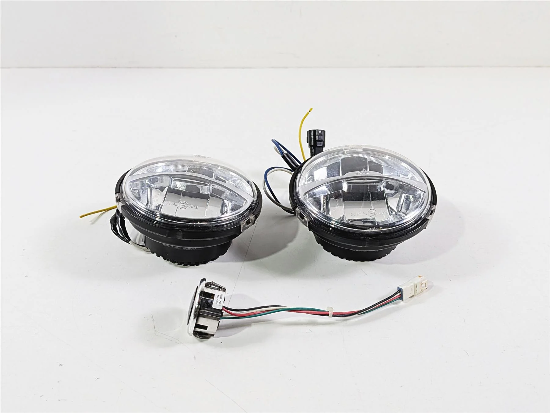 2015 Indian Chieftain Front Fog Spot Passing Light Lamp + Knob Set -Read 2412962 - Image 17