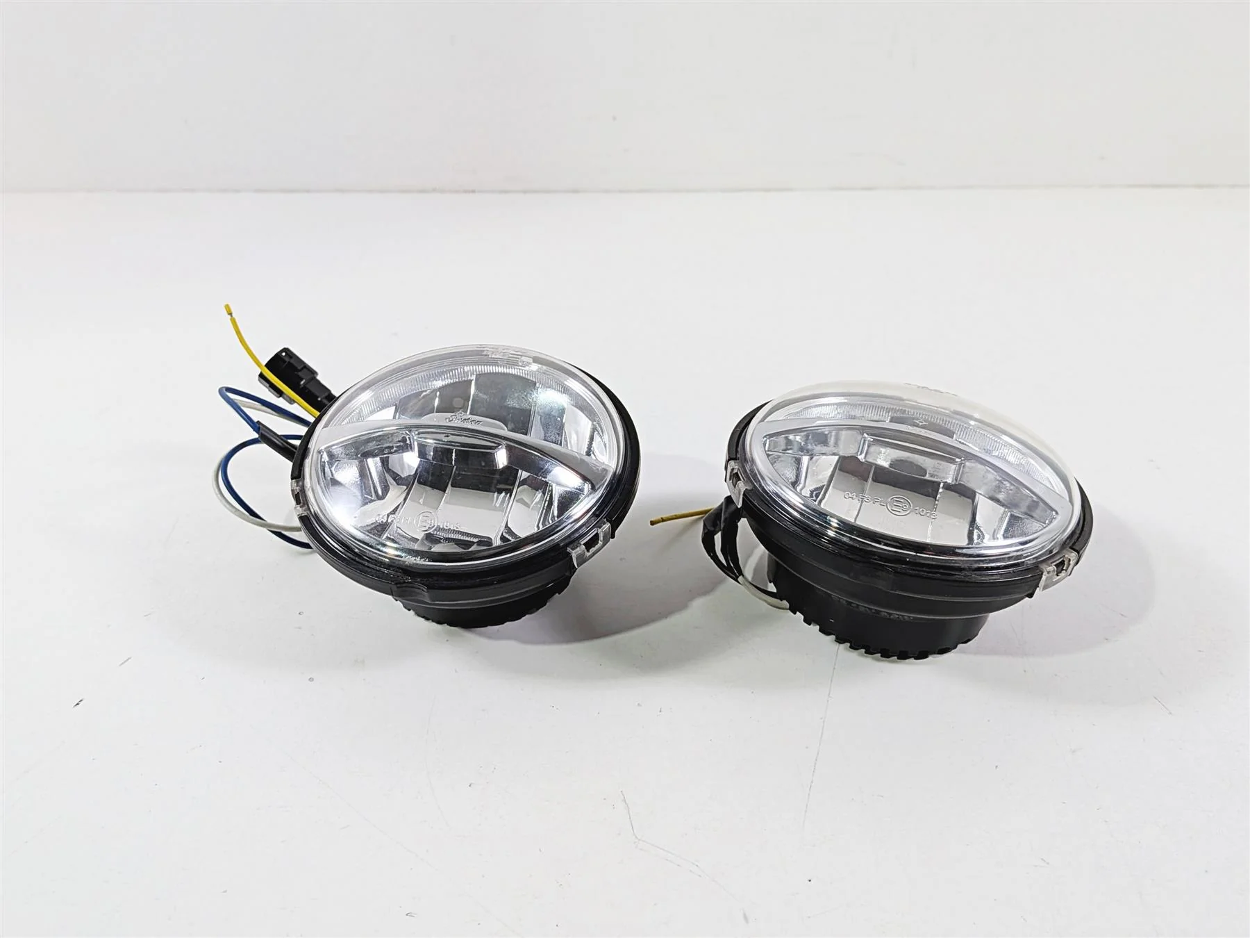 2015 Indian Chieftain Front Fog Spot Passing Light Lamp + Knob Set -Read 2412962 - Image 2