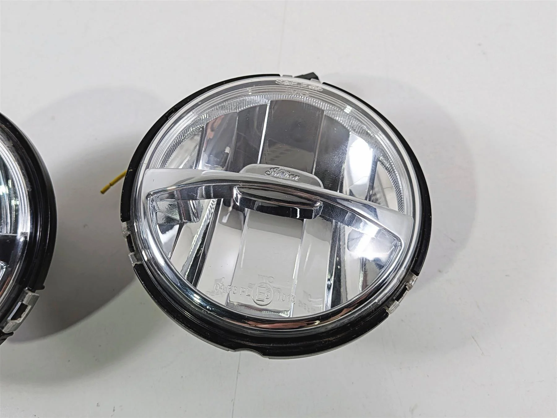 2015 Indian Chieftain Front Fog Spot Passing Light Lamp + Knob Set -Read 2412962 - Image 4