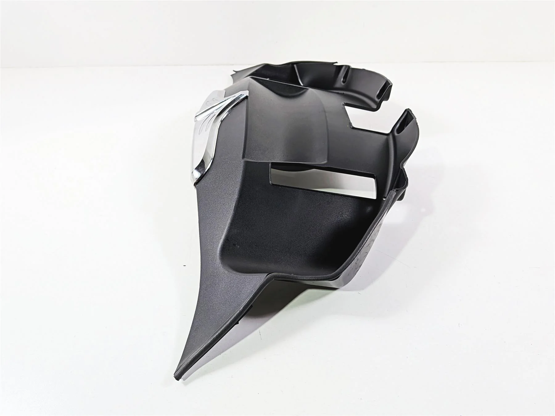 2015 Indian Chieftain Front Visor Fairing Trim Cover 5451167 - Image 3