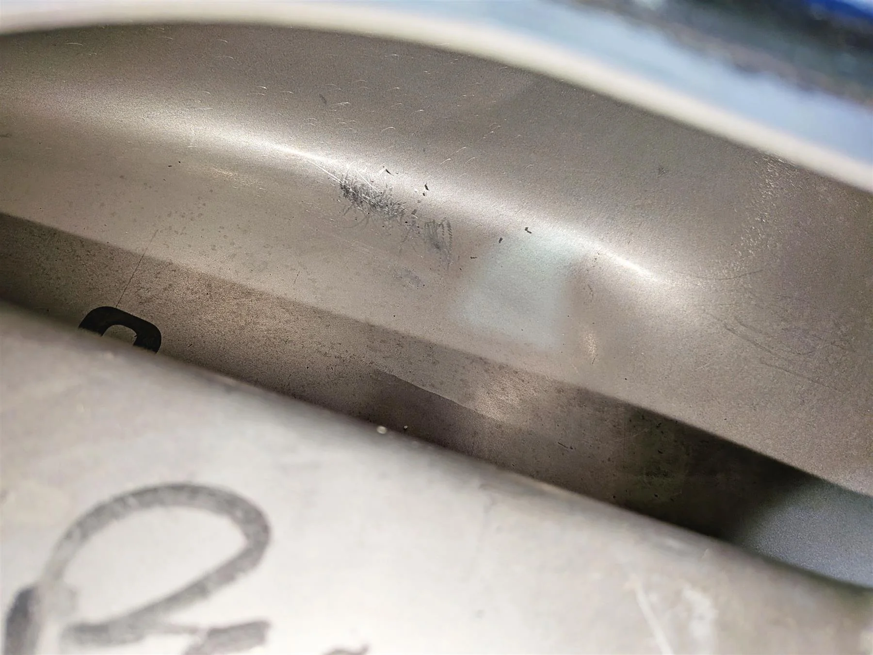 2015 Indian Chieftain Gas Fuel Petrol Tank Reservoir - No Dent 1018972 1021997 - Image 13