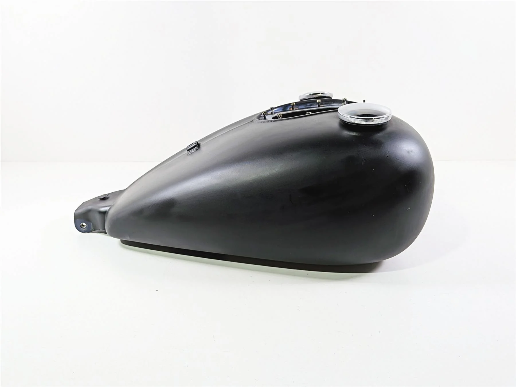 2015 Indian Chieftain Gas Fuel Petrol Tank Reservoir - No Dent 1018972 1021997 - Image 6