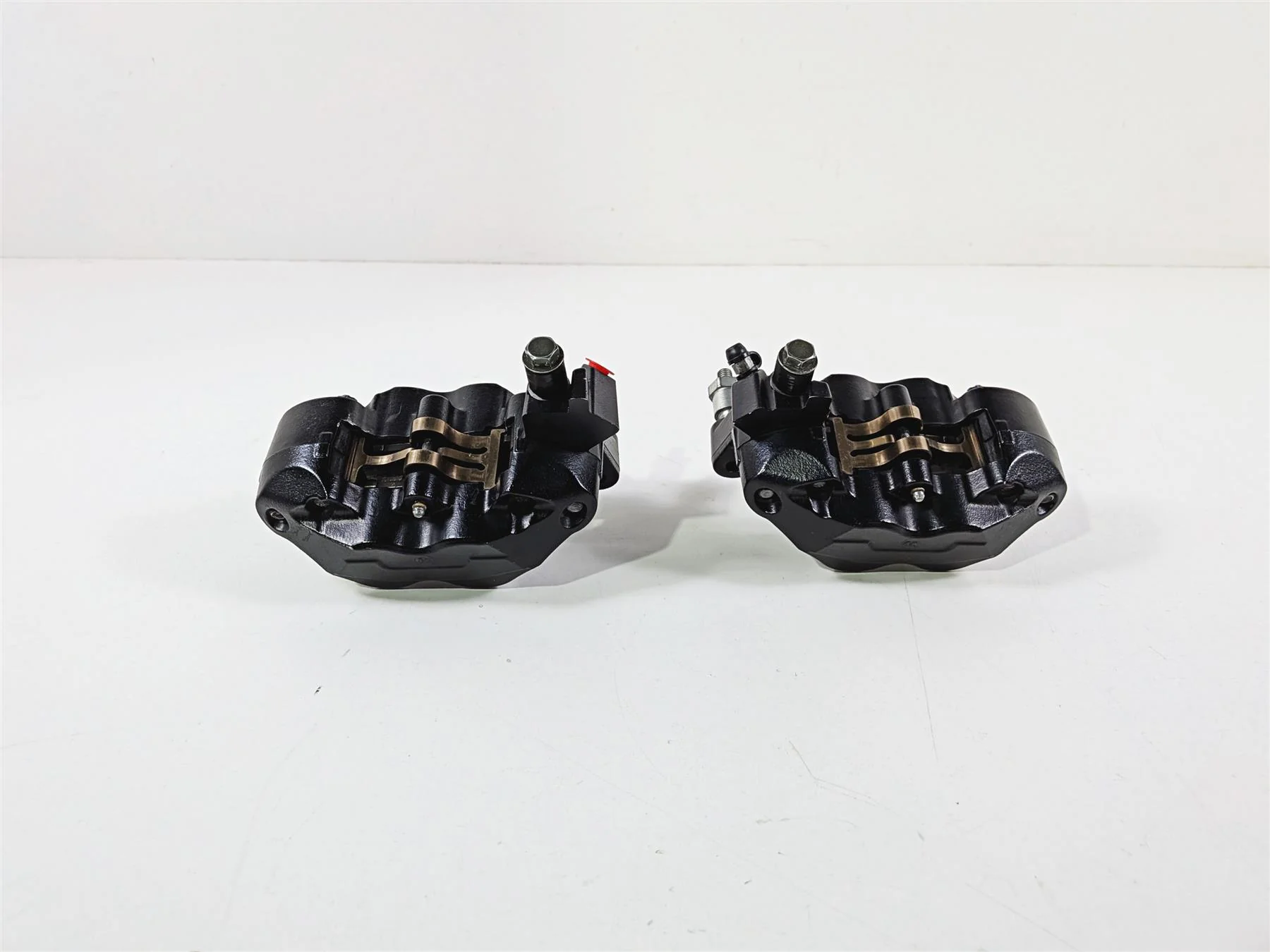 2015 Indian Chieftain Nissin Front Abs Brake Caliper Set - Read 1912390 1912391 - Image 6
