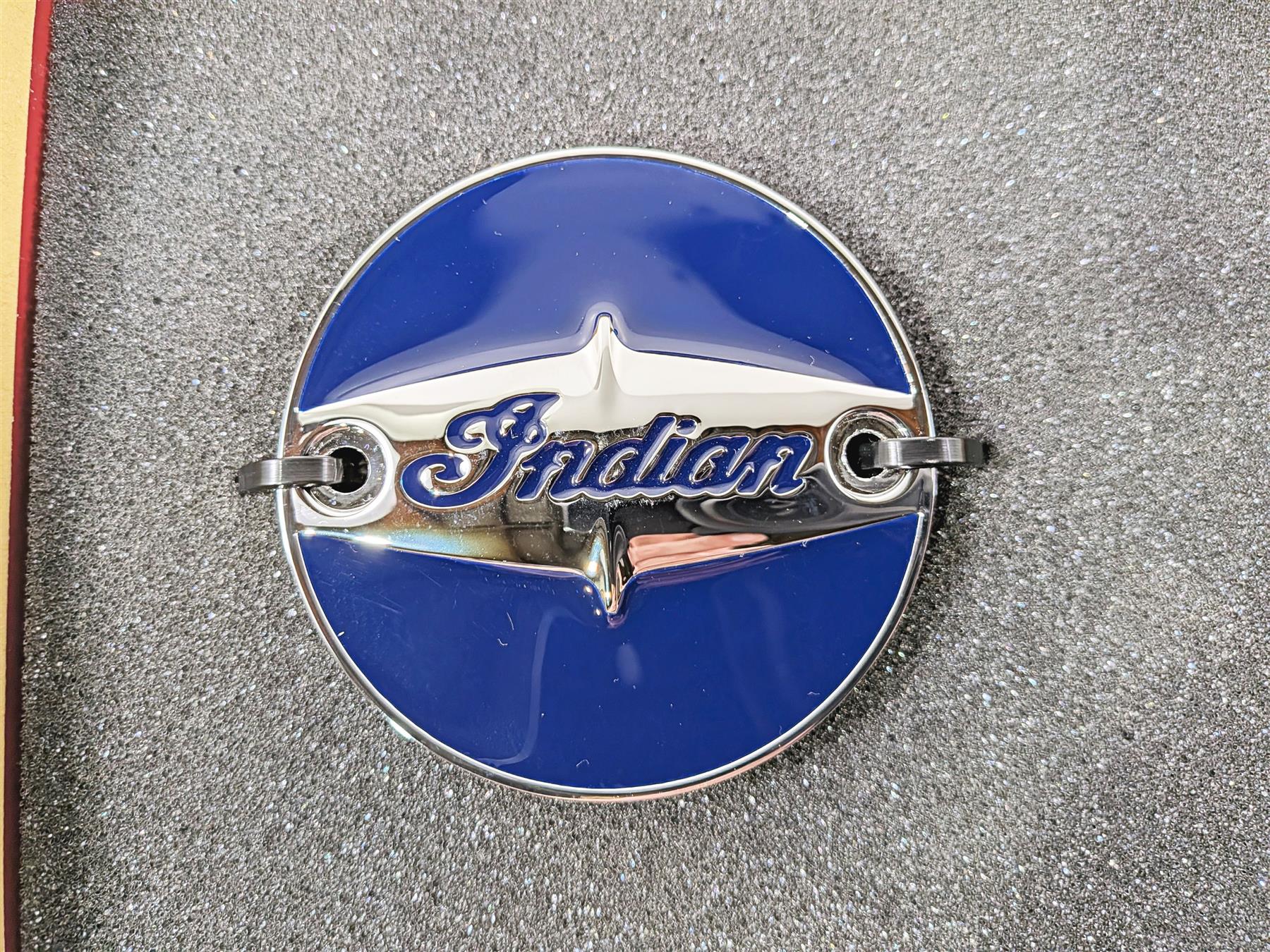 2015 Indian Chieftain Pinacle Cam Cover Springfield Blue + Original Box 2879564 - Image 2