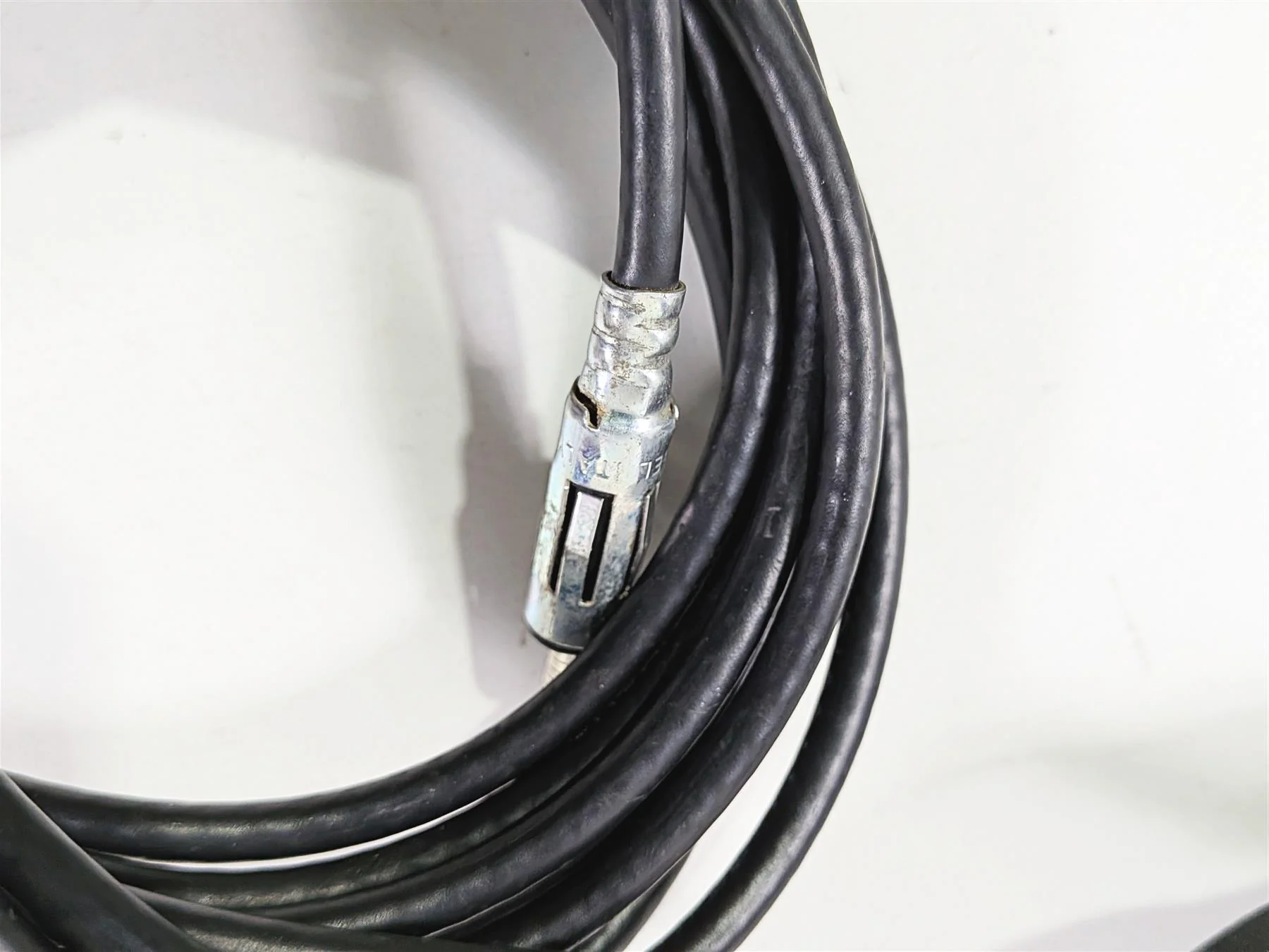 2015 Indian Chieftain Radio Antenna & Mount 4012213H 4012213 - Image 11