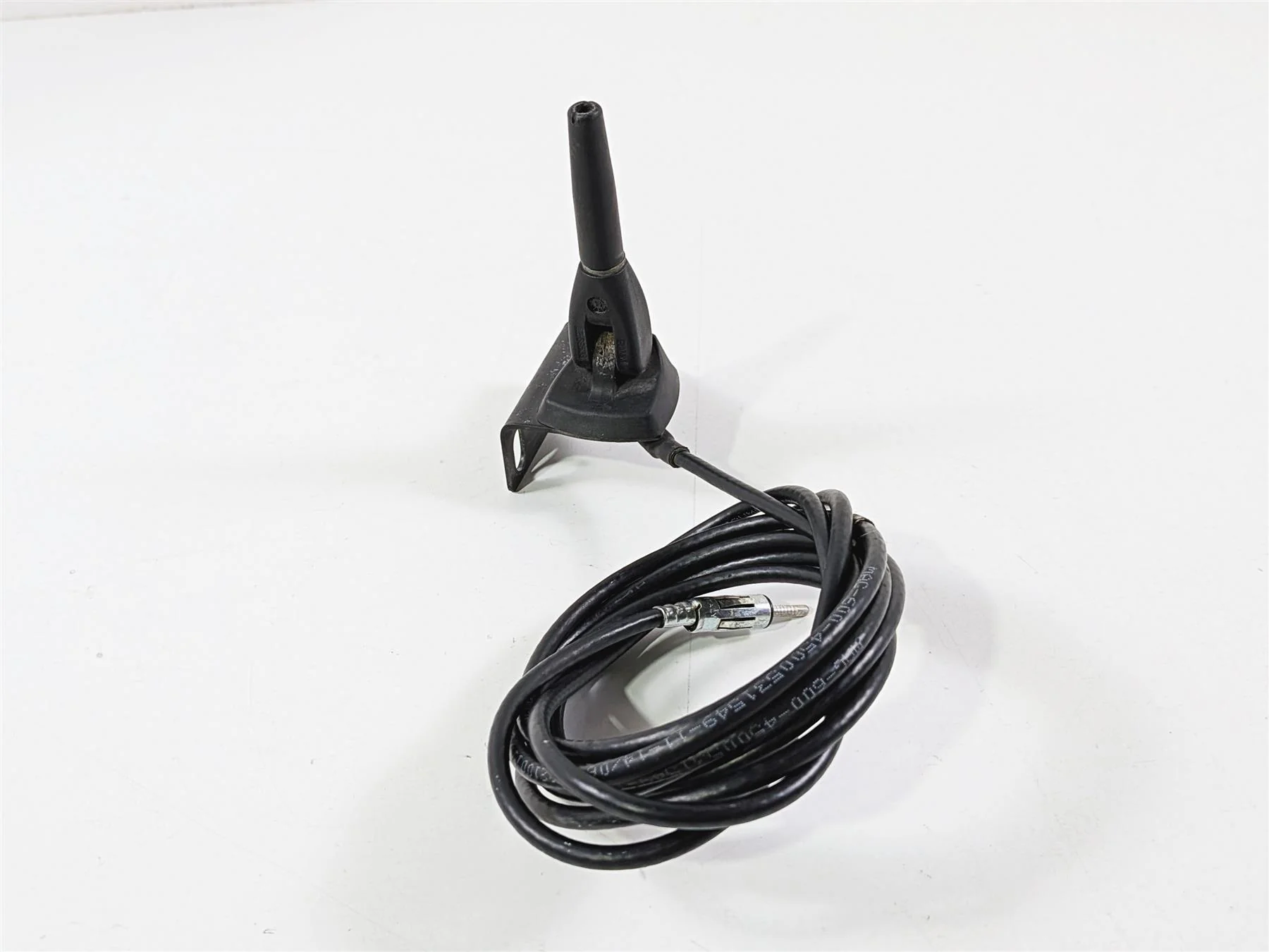 2015 Indian Chieftain Radio Antenna & Mount 4012213H 4012213 - Image 4