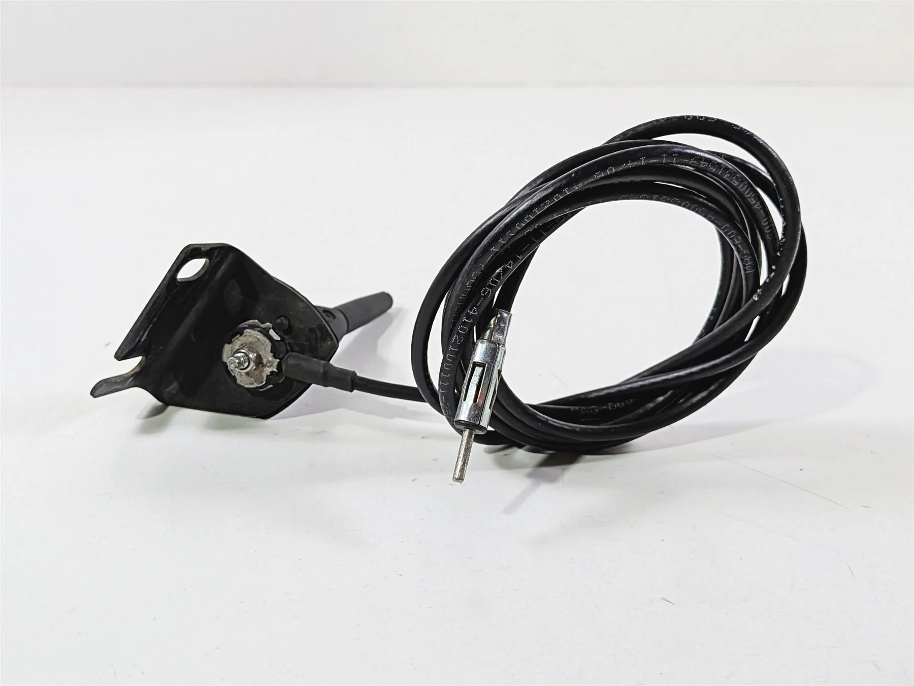 2015 Indian Chieftain Radio Antenna & Mount 4012213H 4012213 - Image 6
