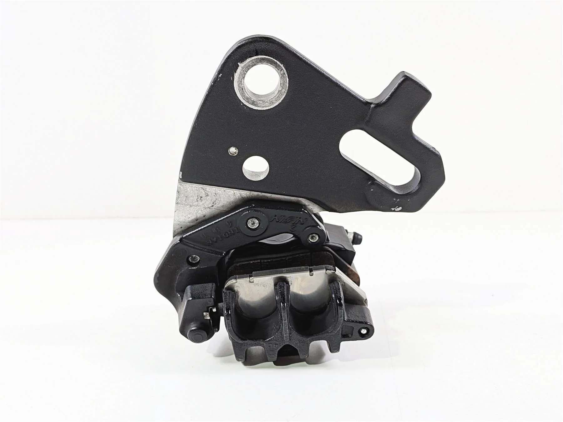2015 Indian Chieftain Rear Nissin Brake Caliper + Bracket 1912006 - Image 4